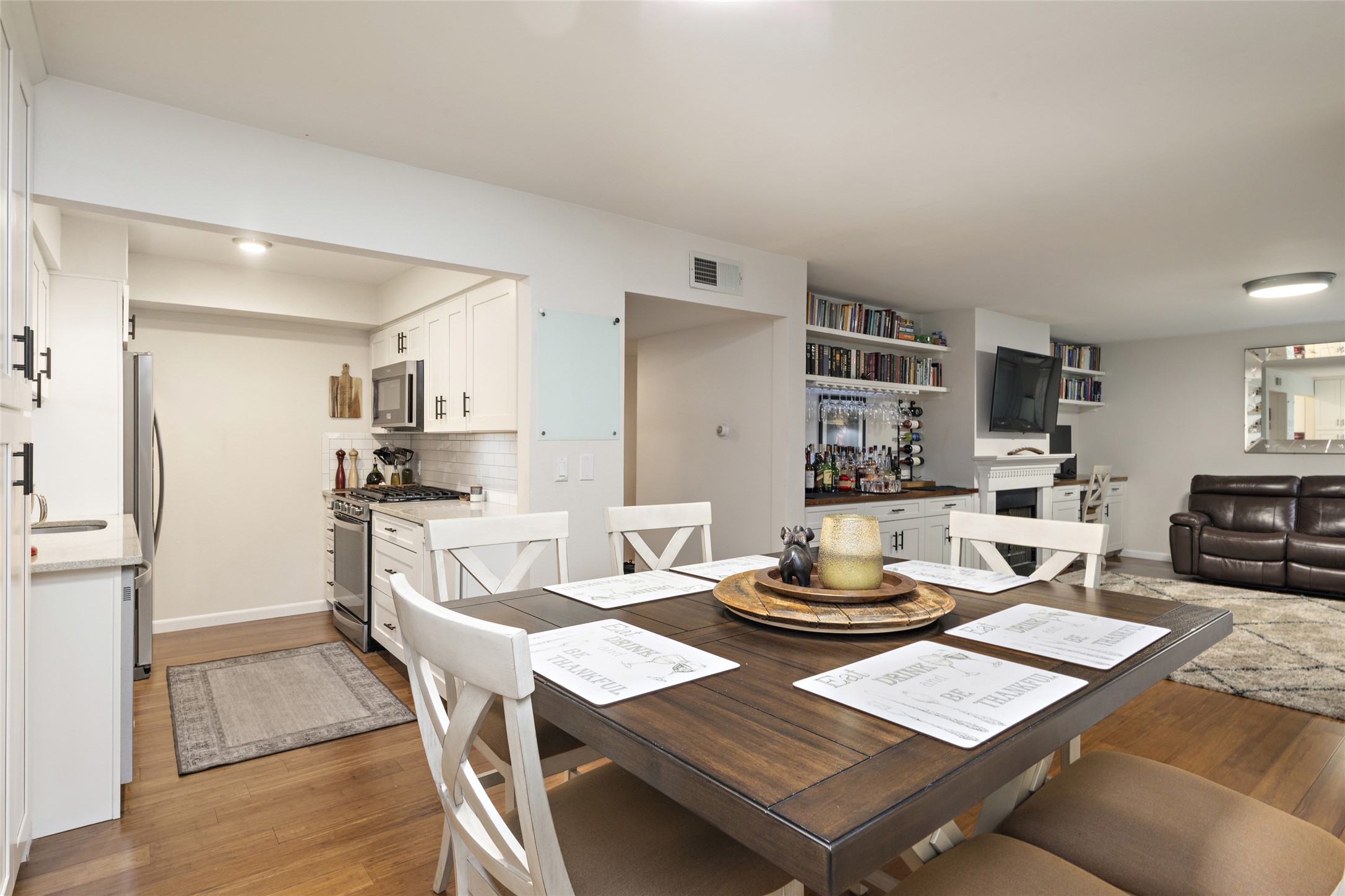 663 Bishops Lodge Road 21