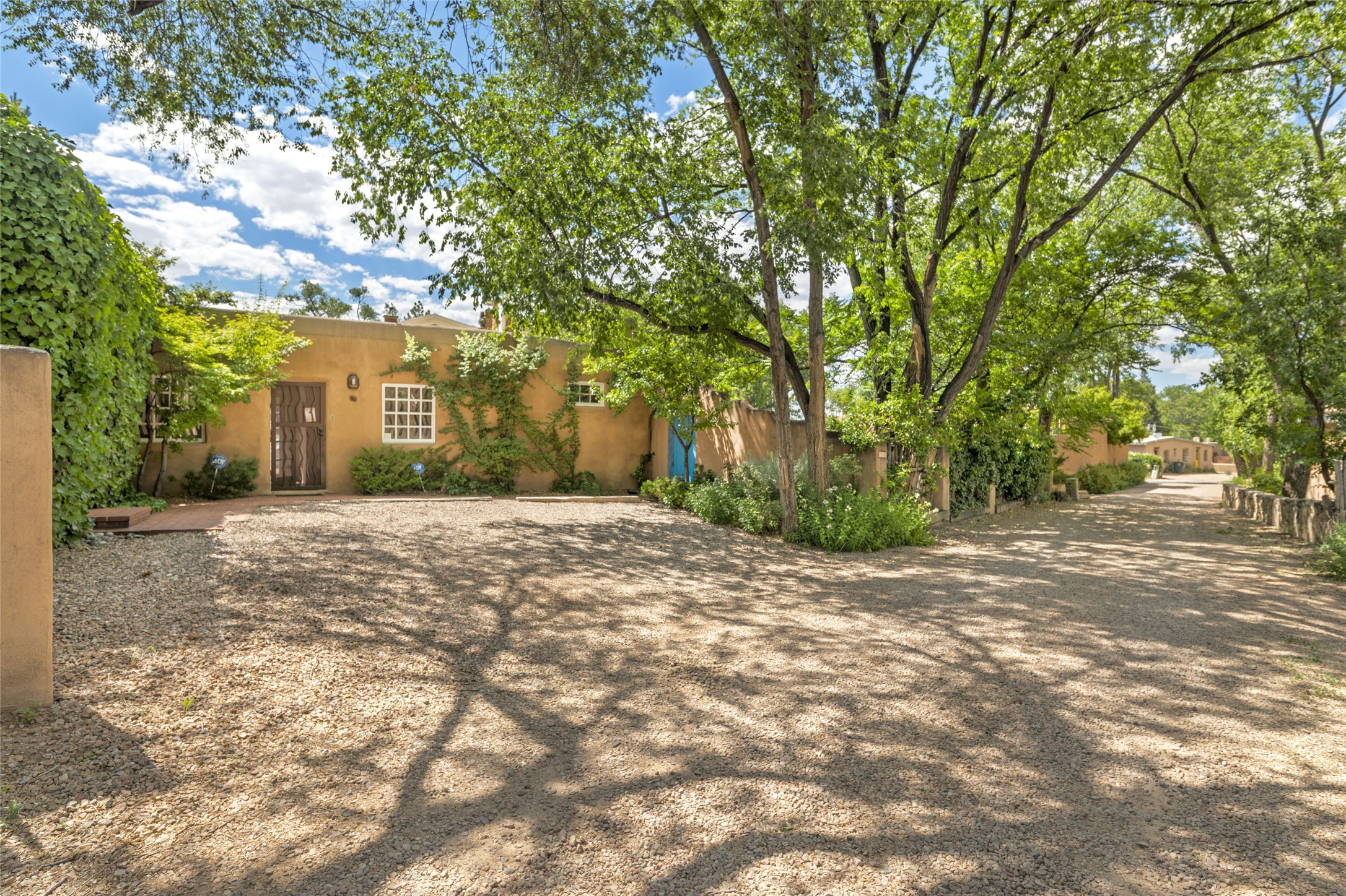 409 Camino Del Monte Sol