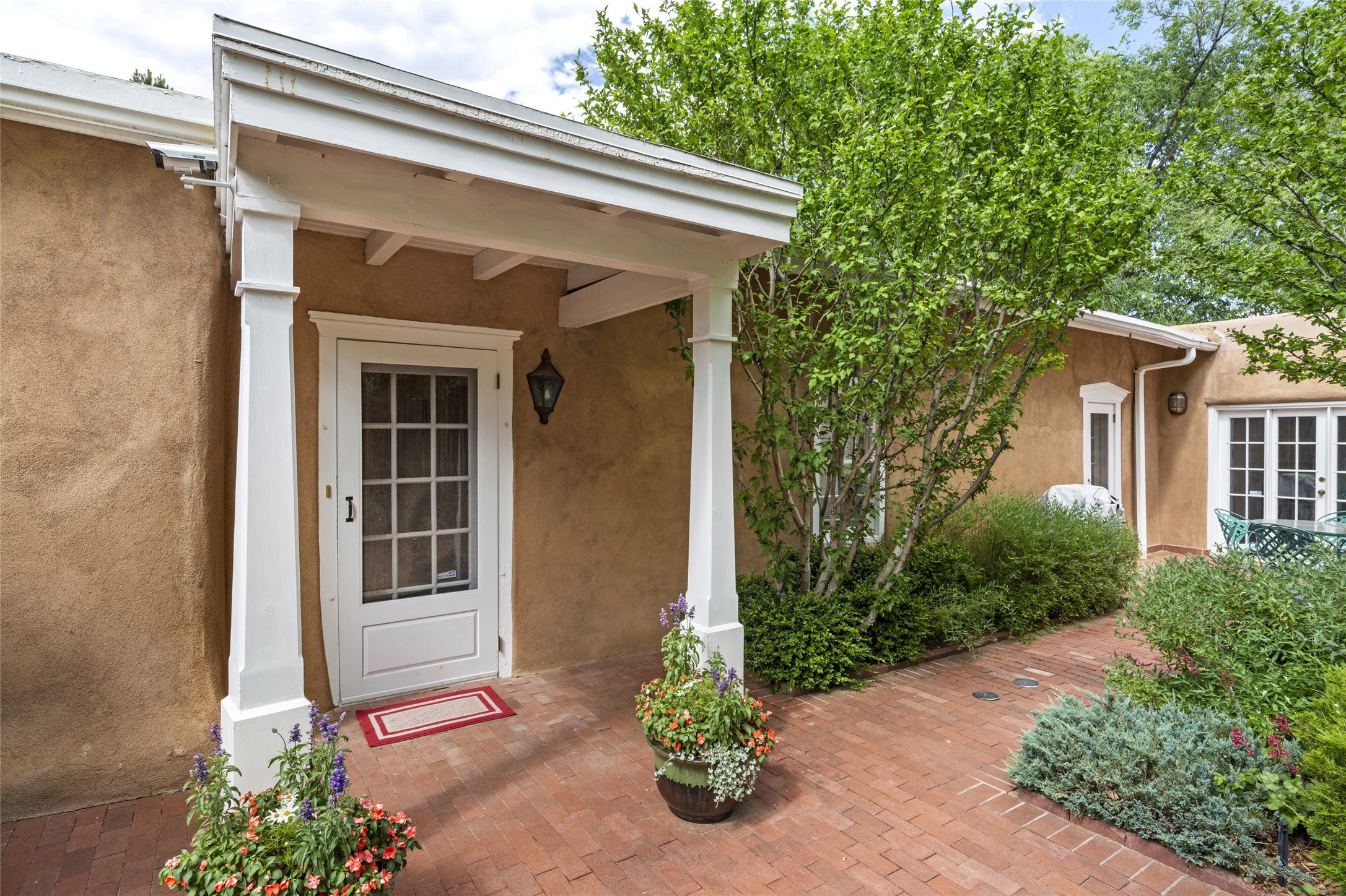 409 Camino Del Monte Sol