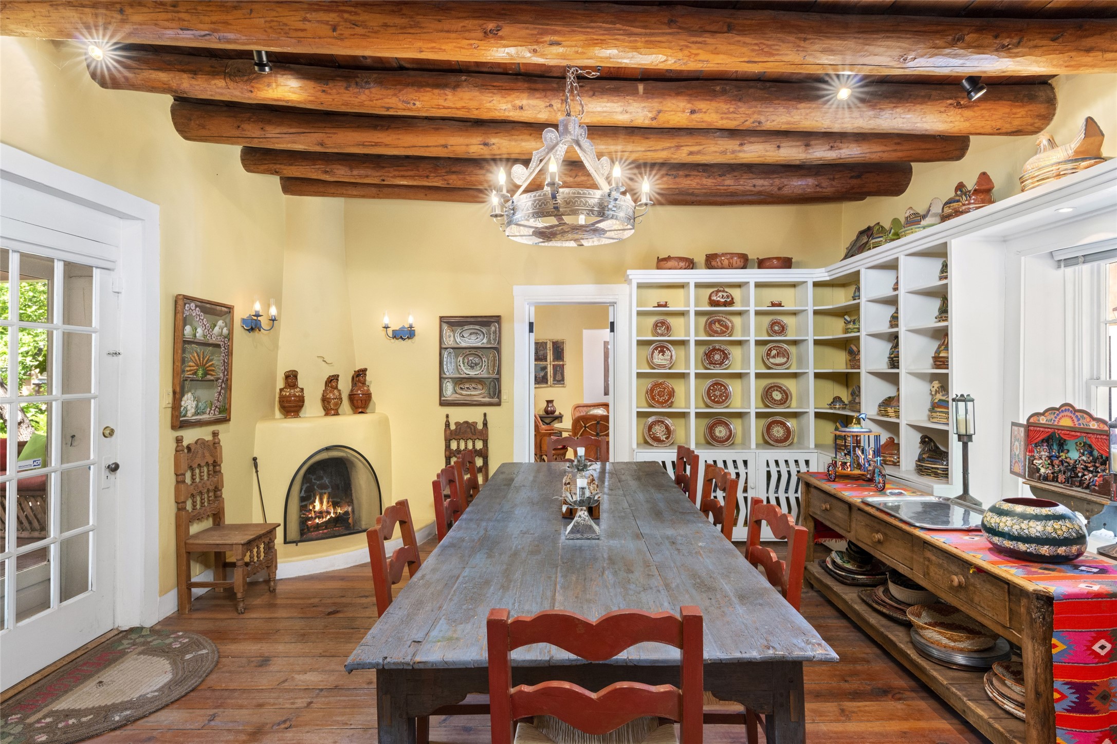 409 Camino Del Monte Sol