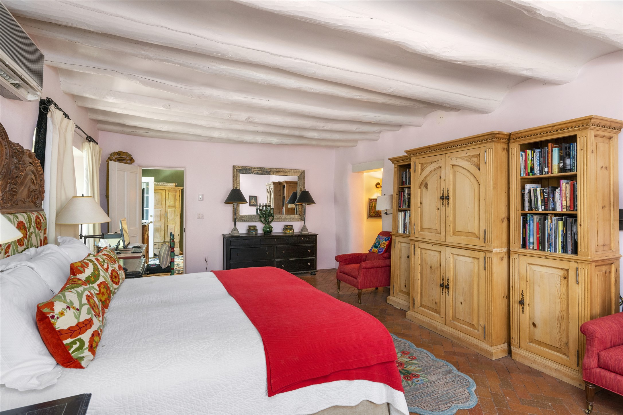 409 Camino Del Monte Sol