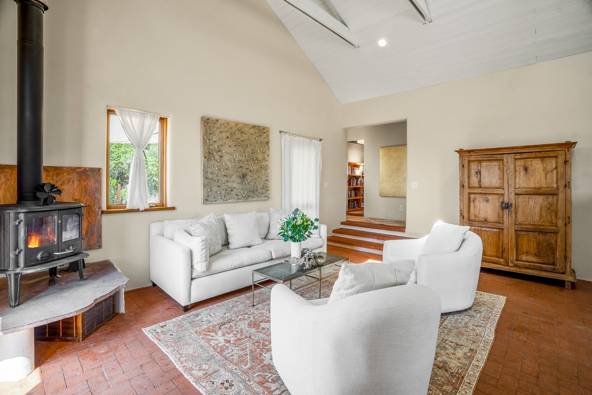 73 Los Hornos Road