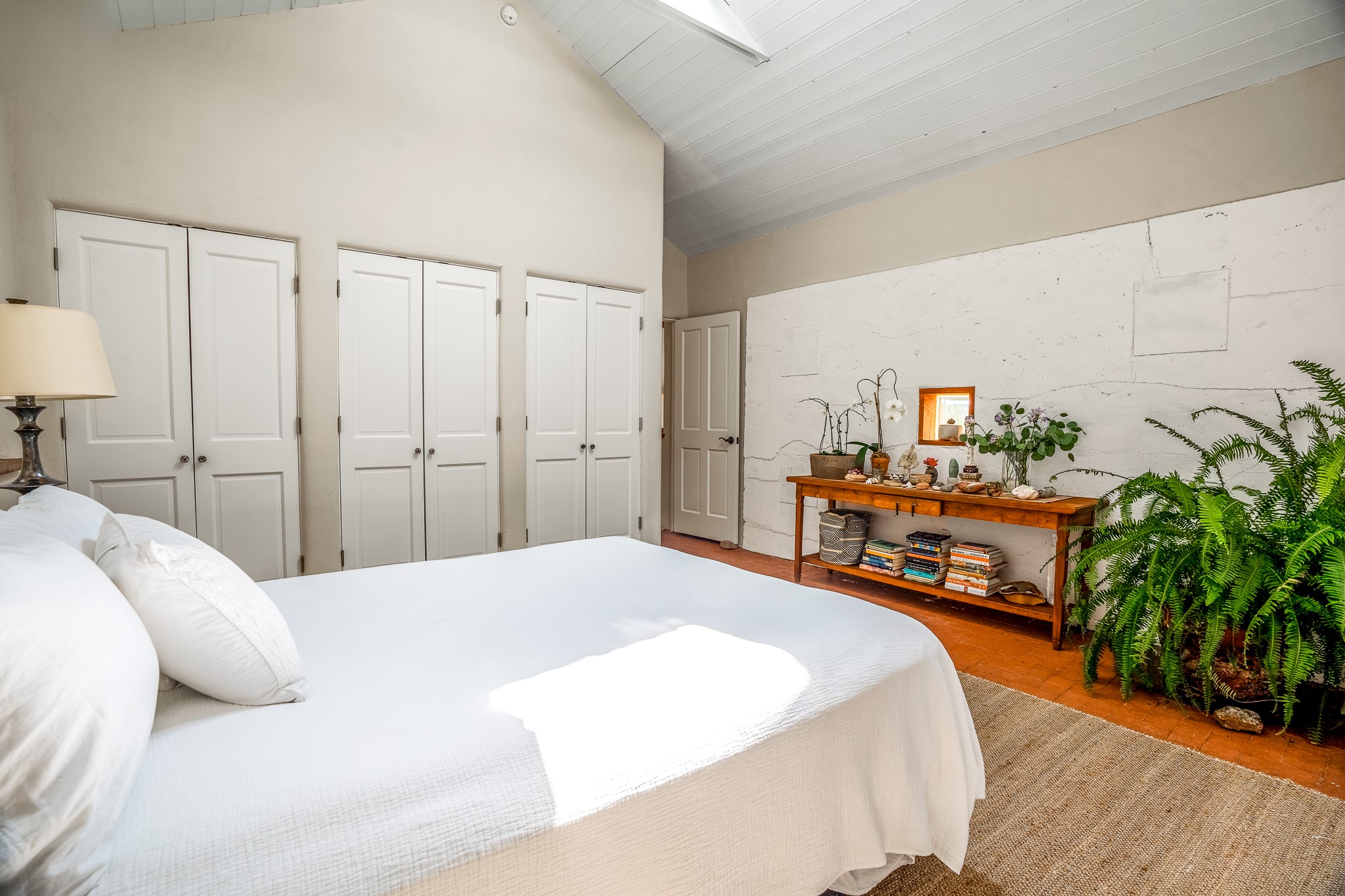73 Los Hornos Road