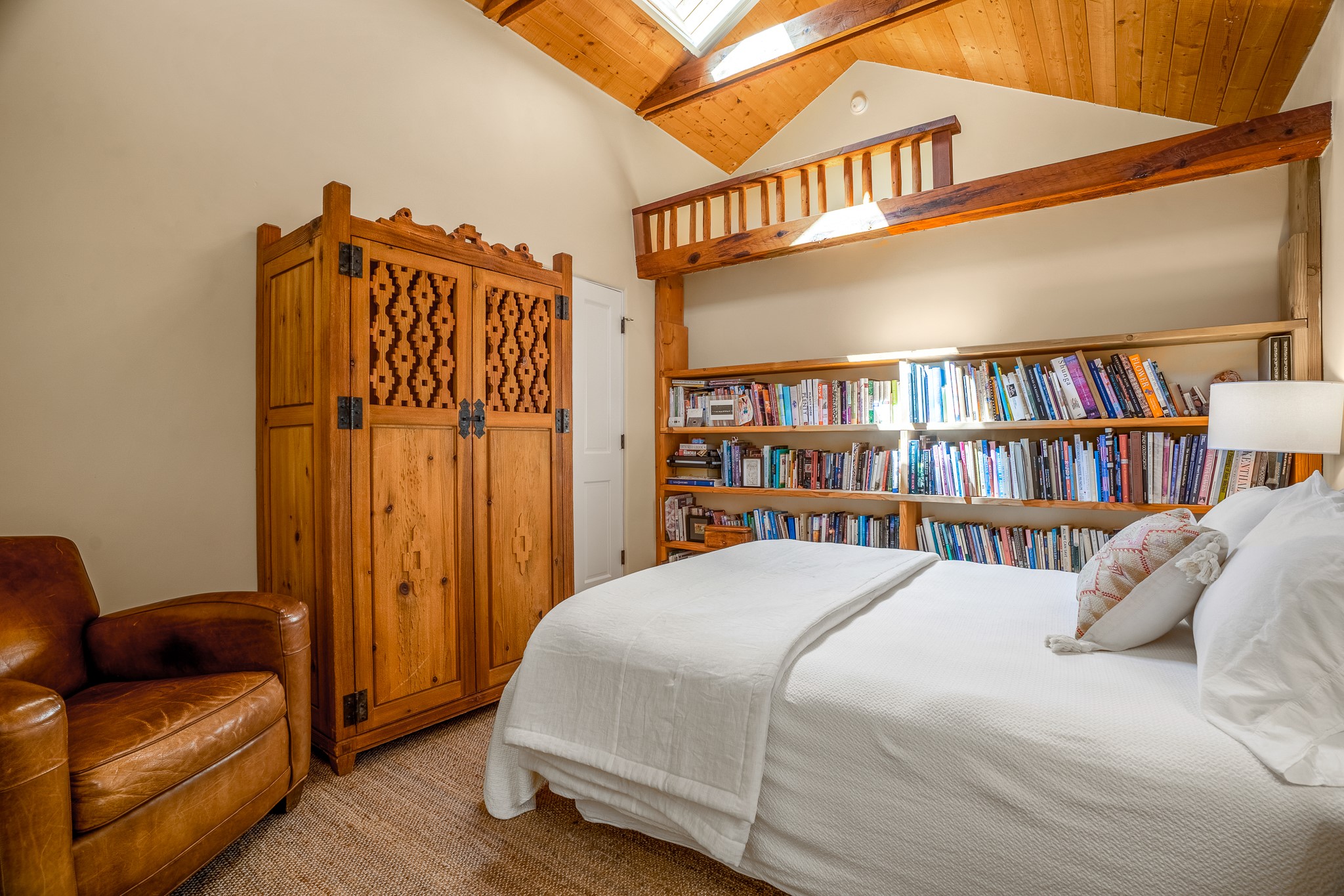 73 Los Hornos Road