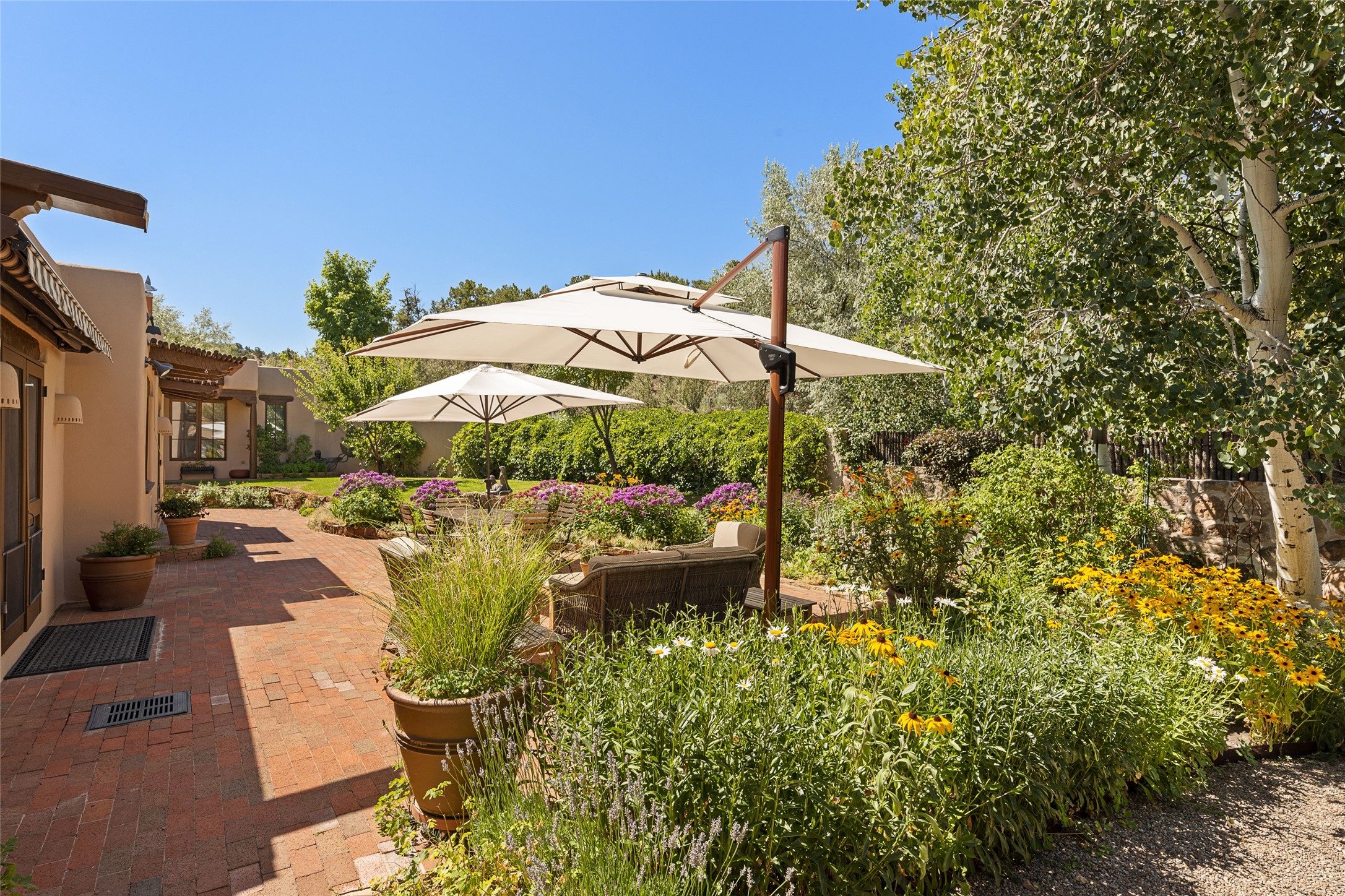 1236 Bishops Lodge Road