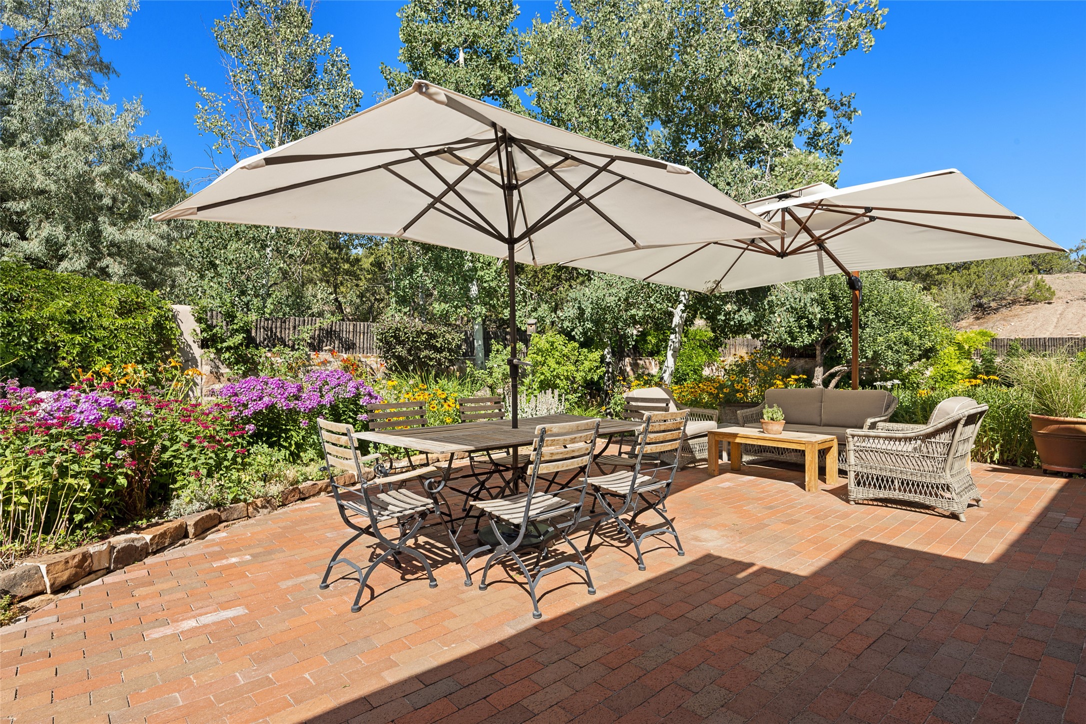 1236 Bishops Lodge Road