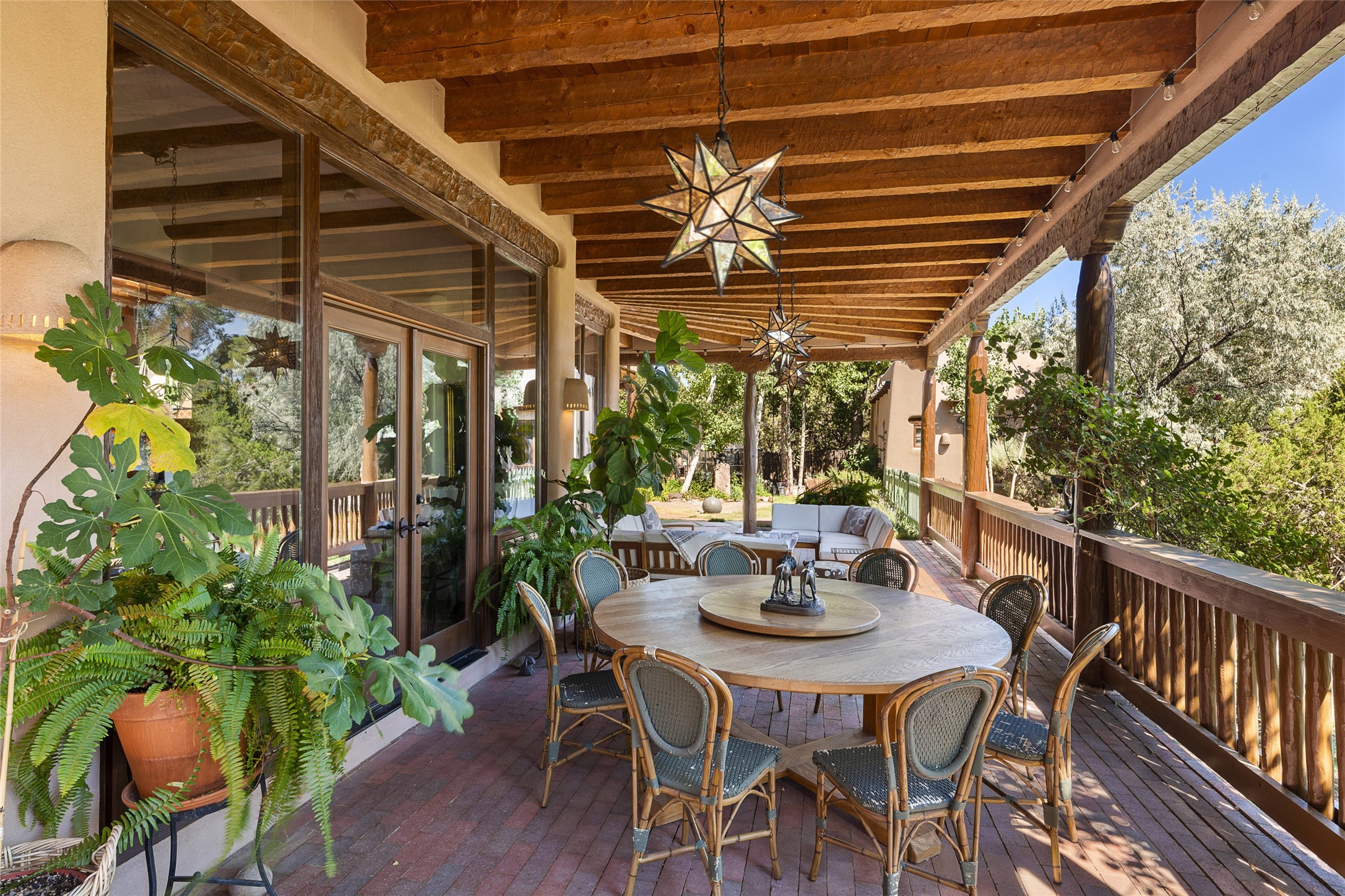 1236 Bishops Lodge Road