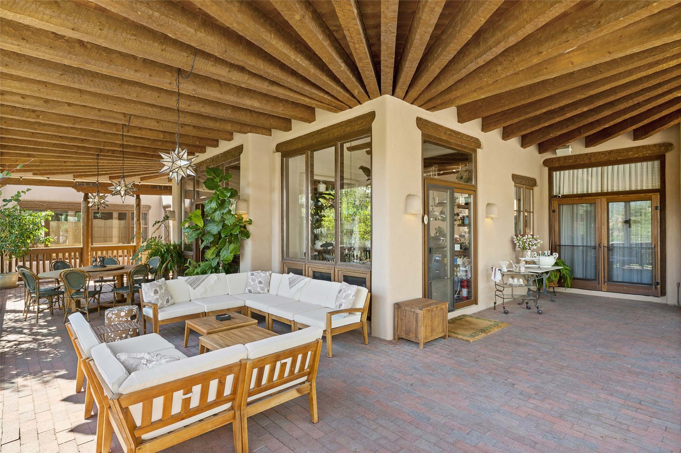 1236 Bishops Lodge Road