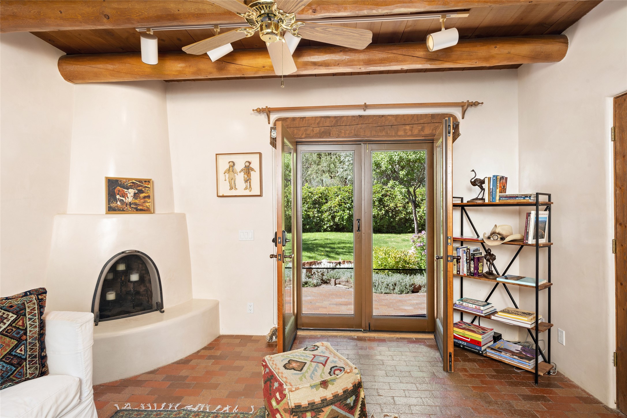 1236 Bishops Lodge Road
