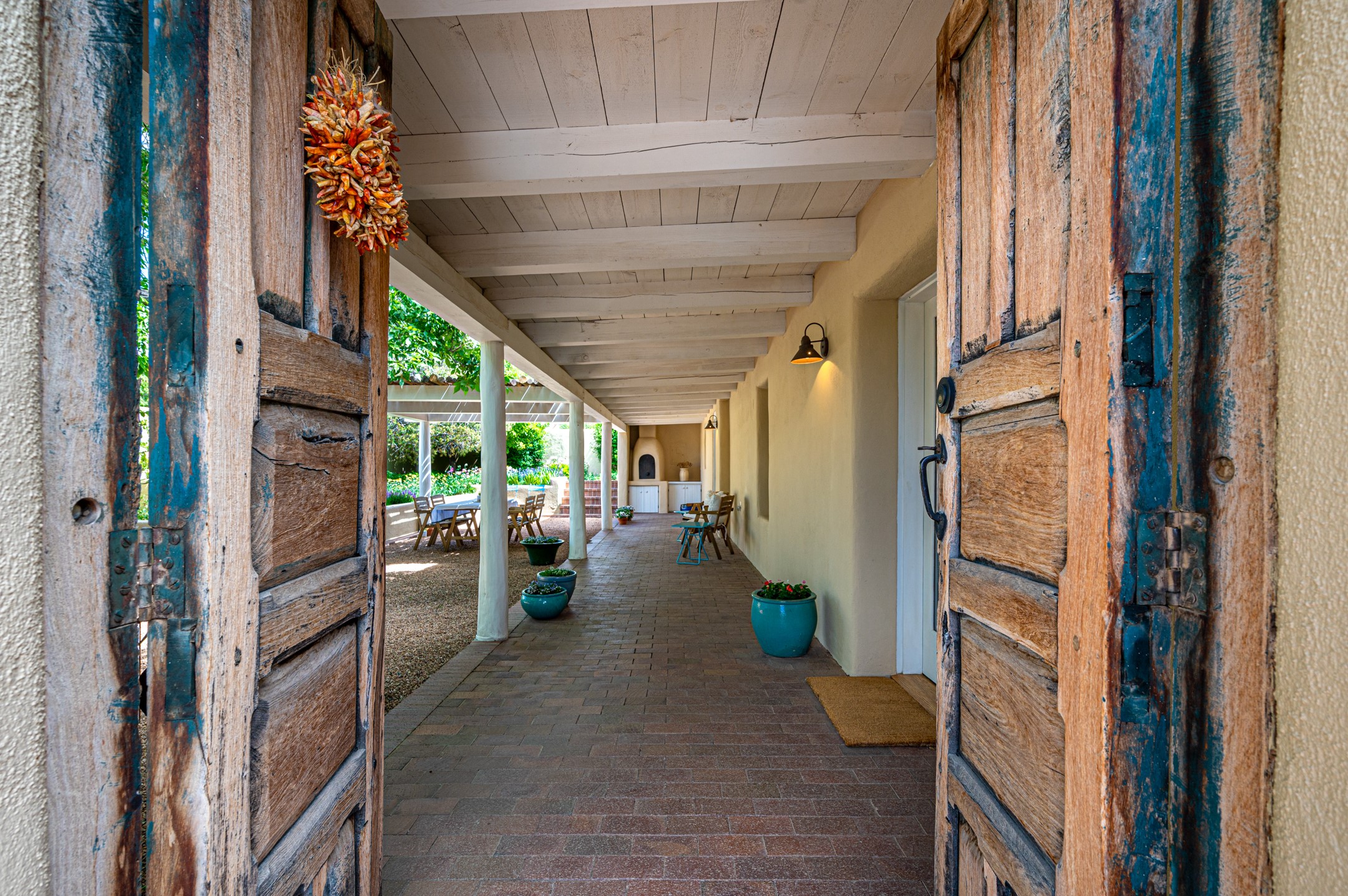 113 N Armijo Lane