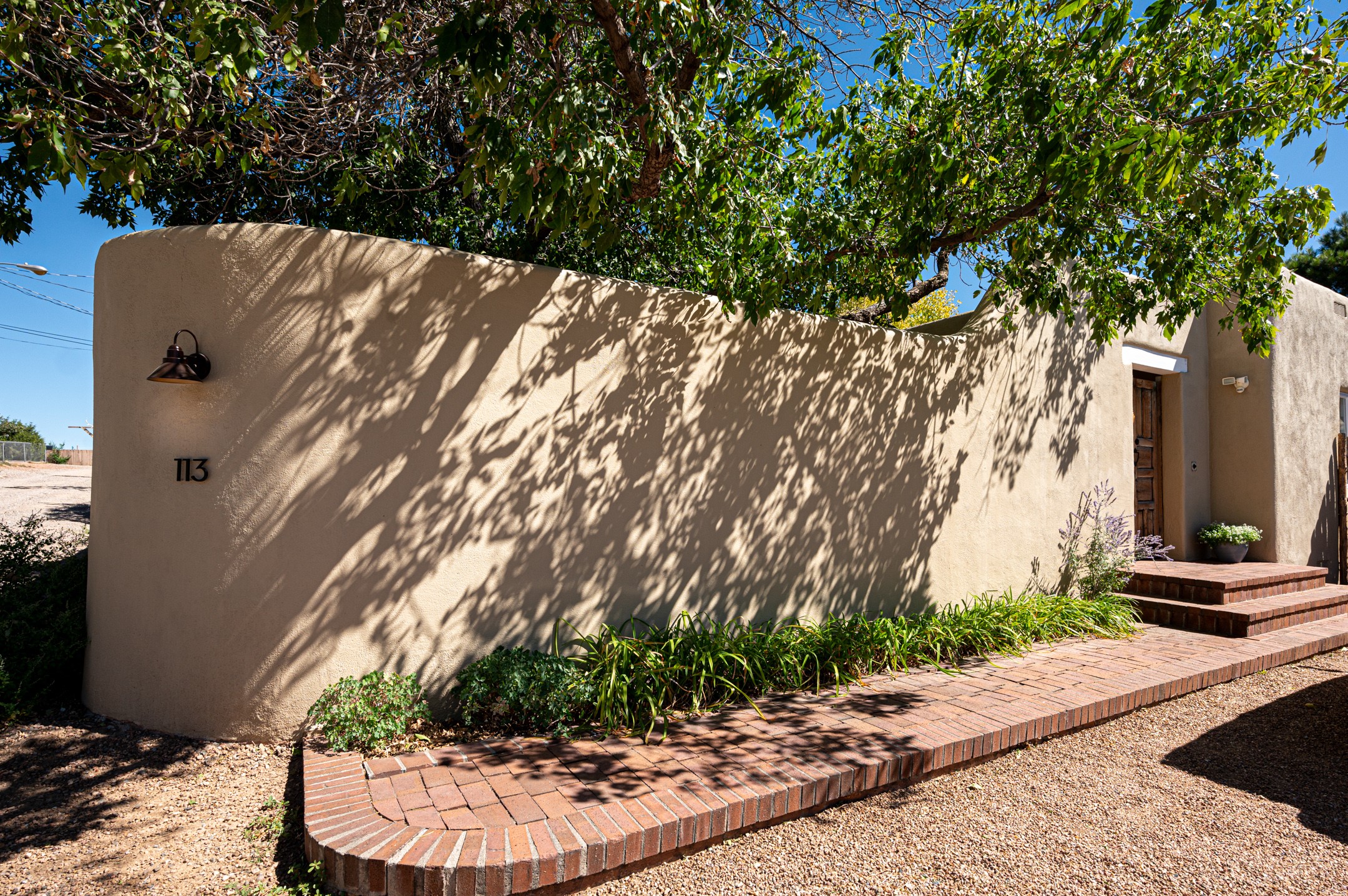113 N Armijo Lane