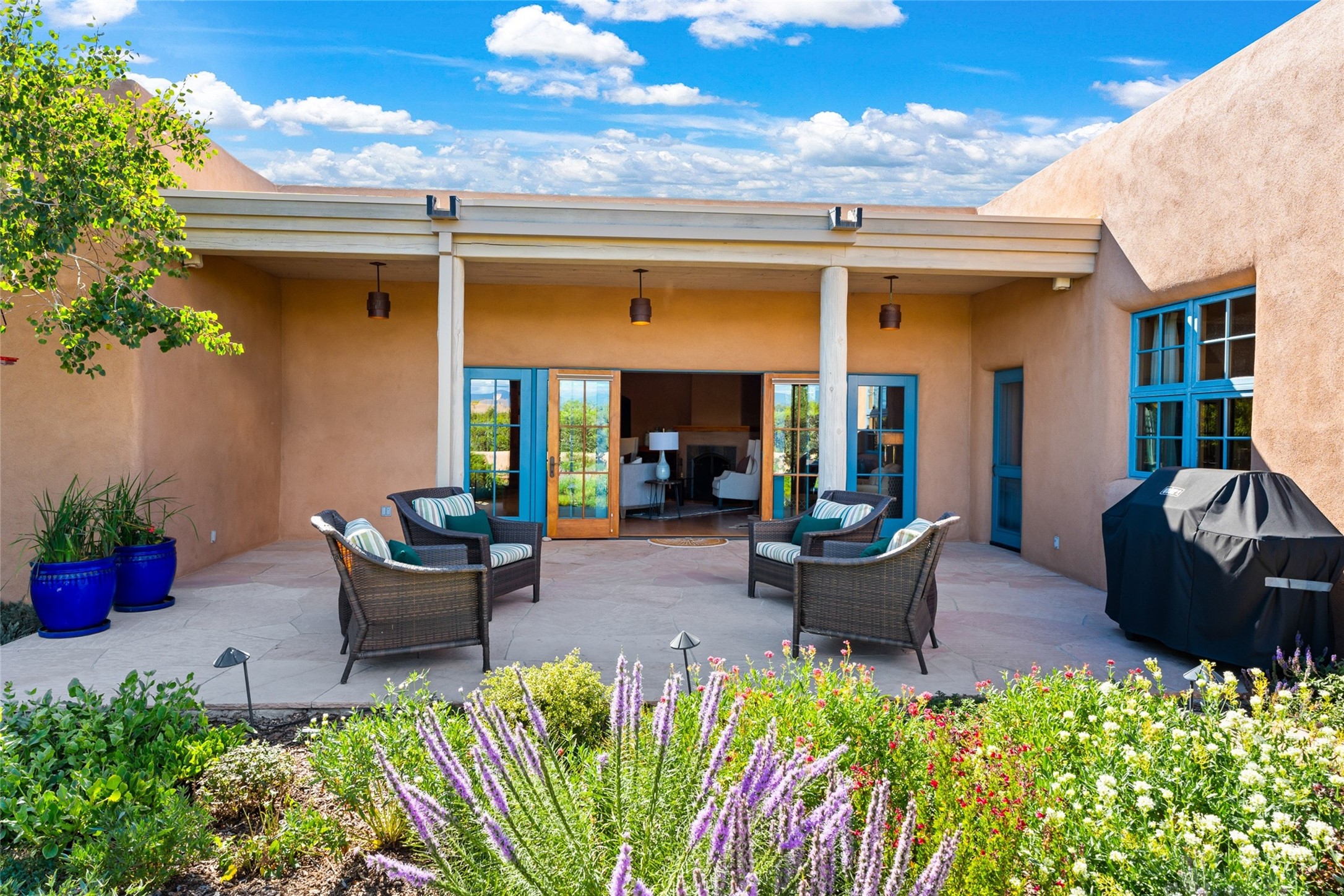 2 S Brisa Fresca Drive