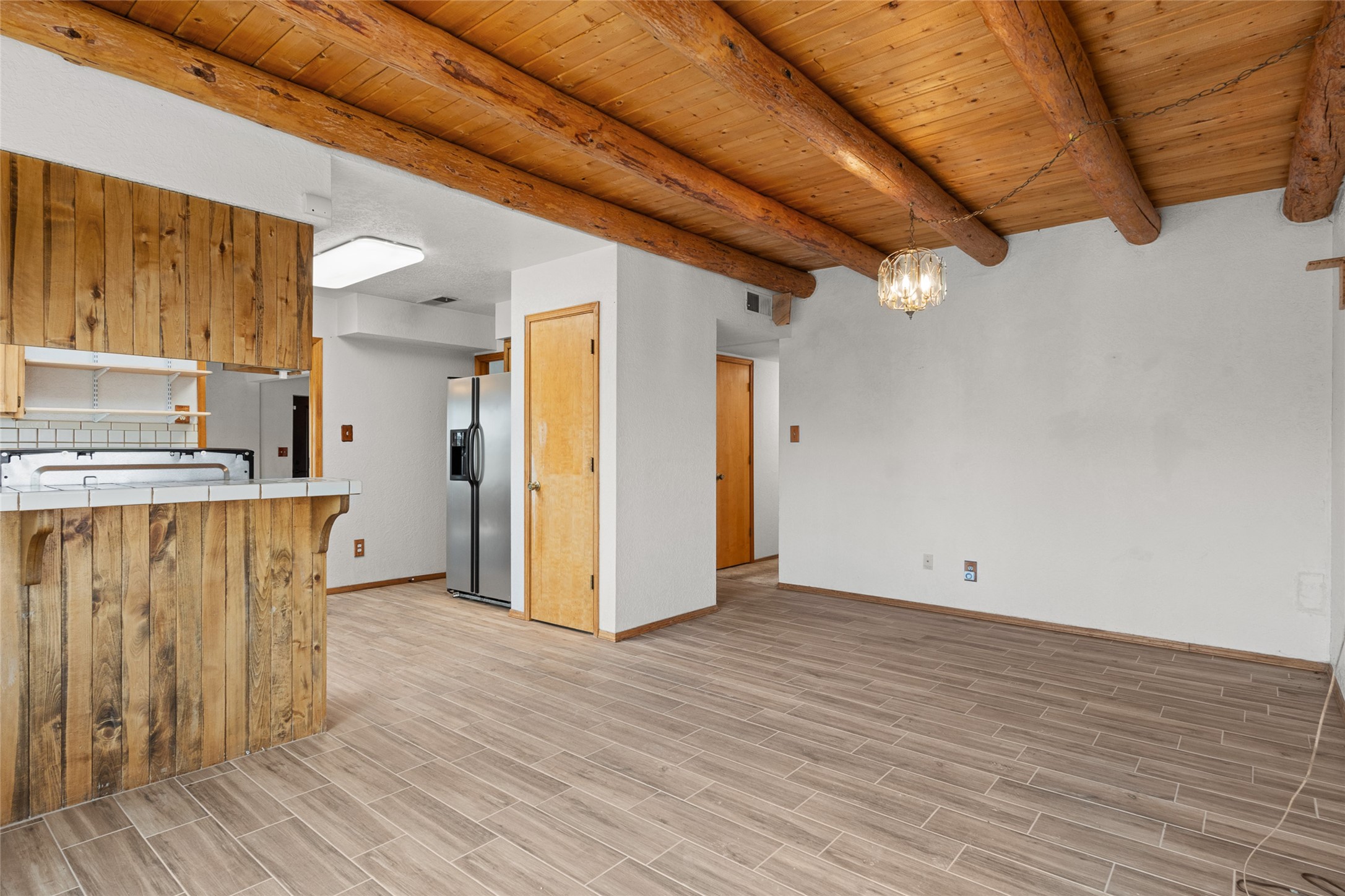 3913 Calle Tangara