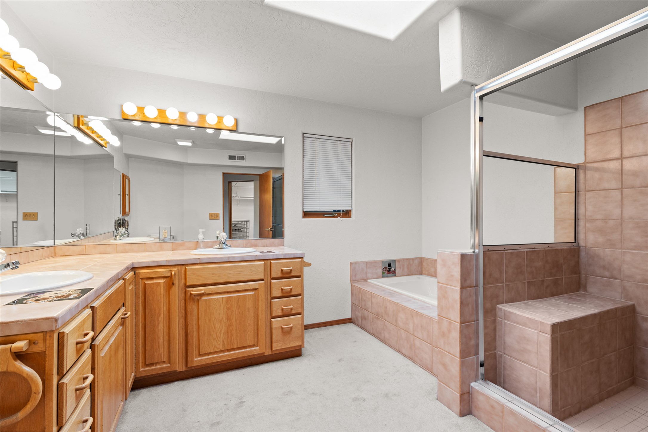 3913 Calle Tangara