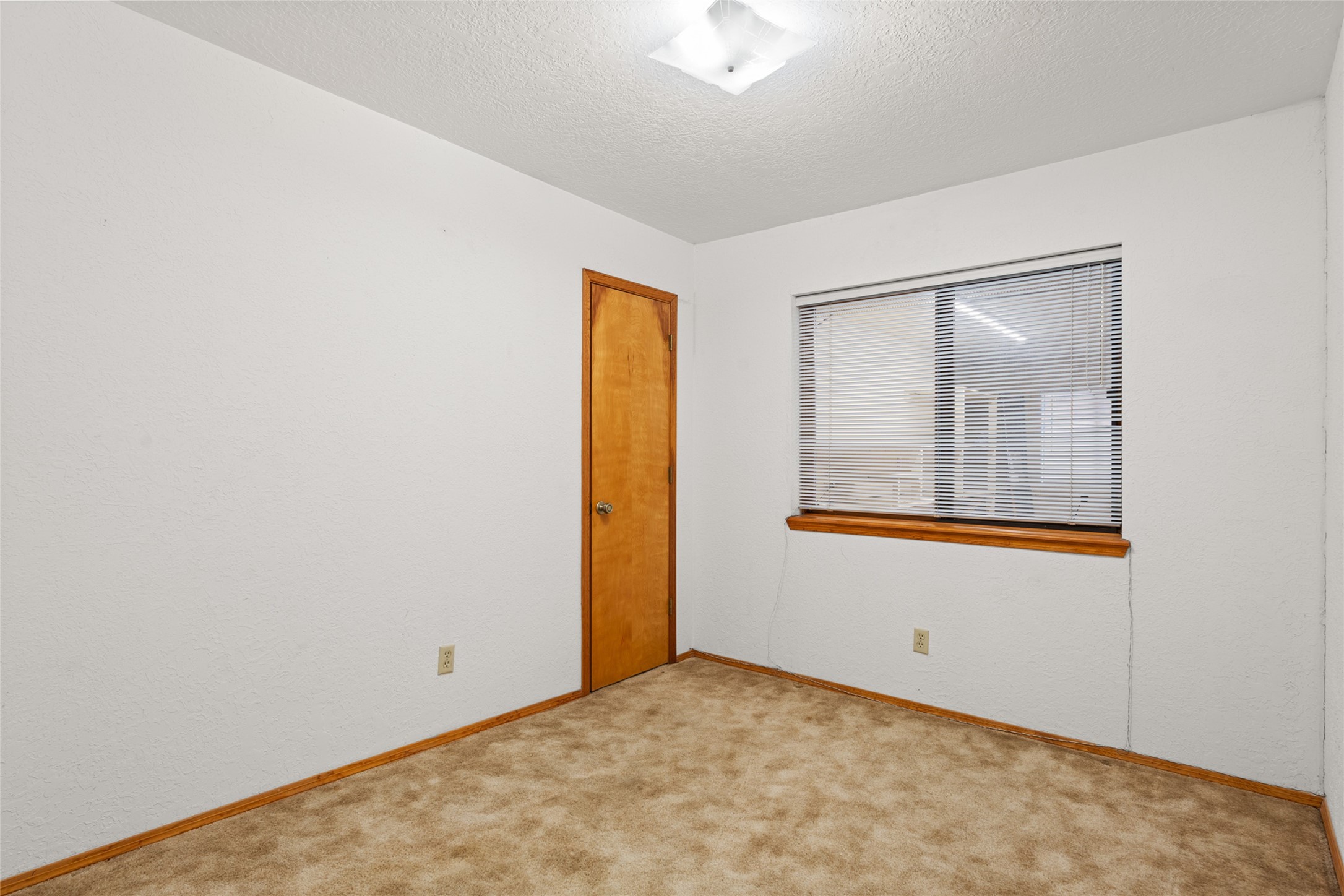 3913 Calle Tangara