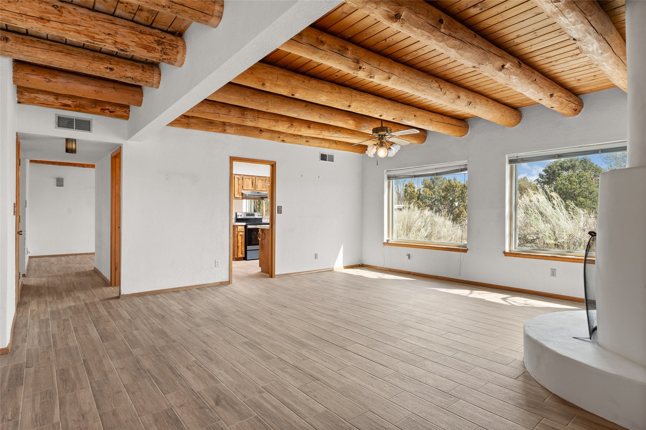 3913 Calle Tangara