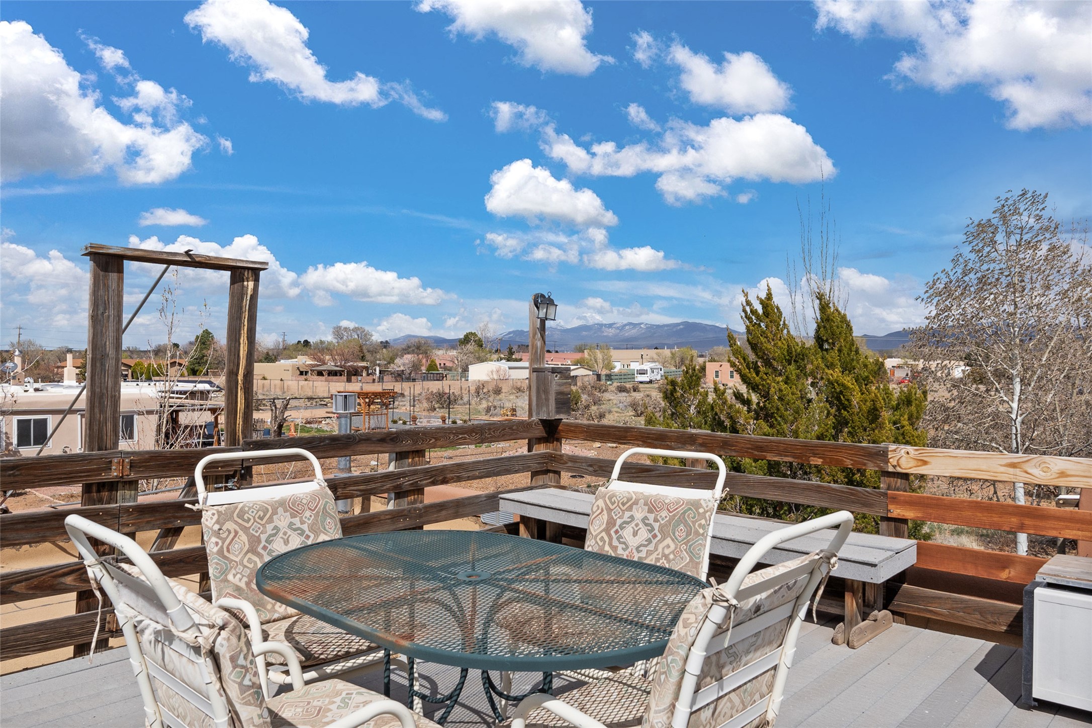 3913 Calle Tangara