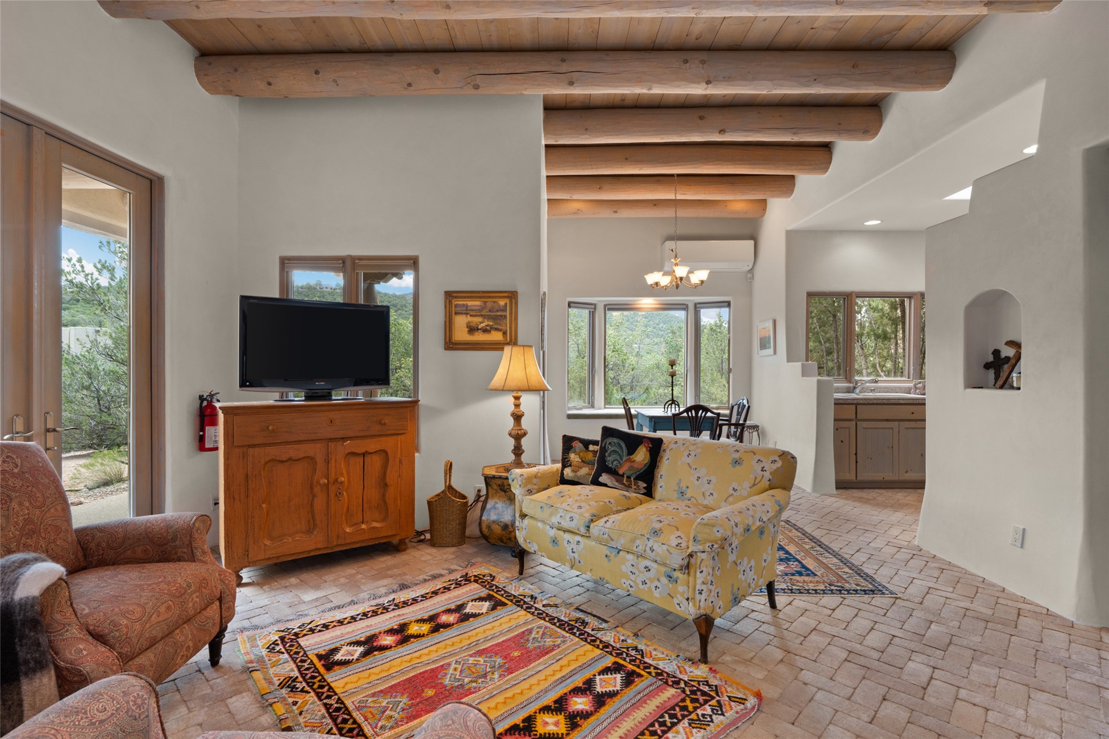 709 Gonzales Road