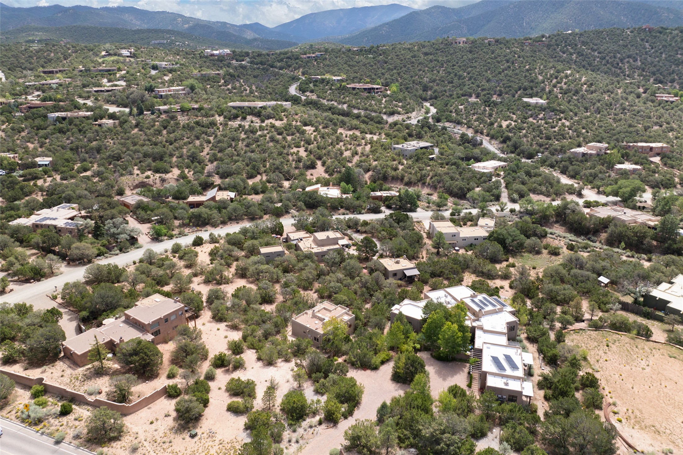 709 Gonzales Road