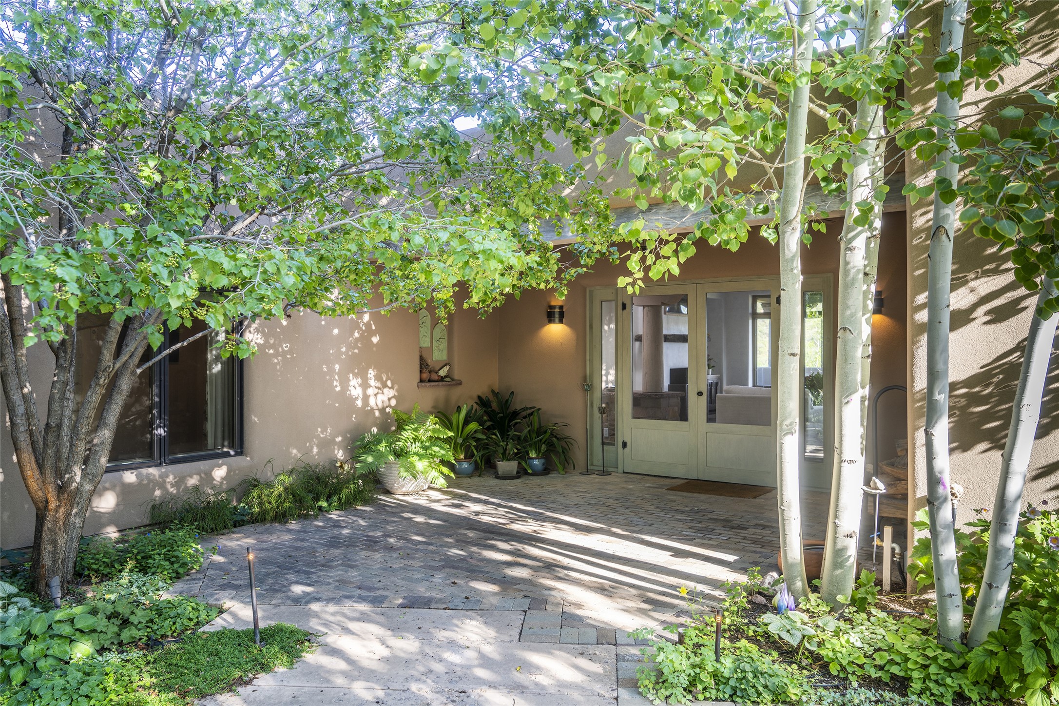 709 Gonzales Road