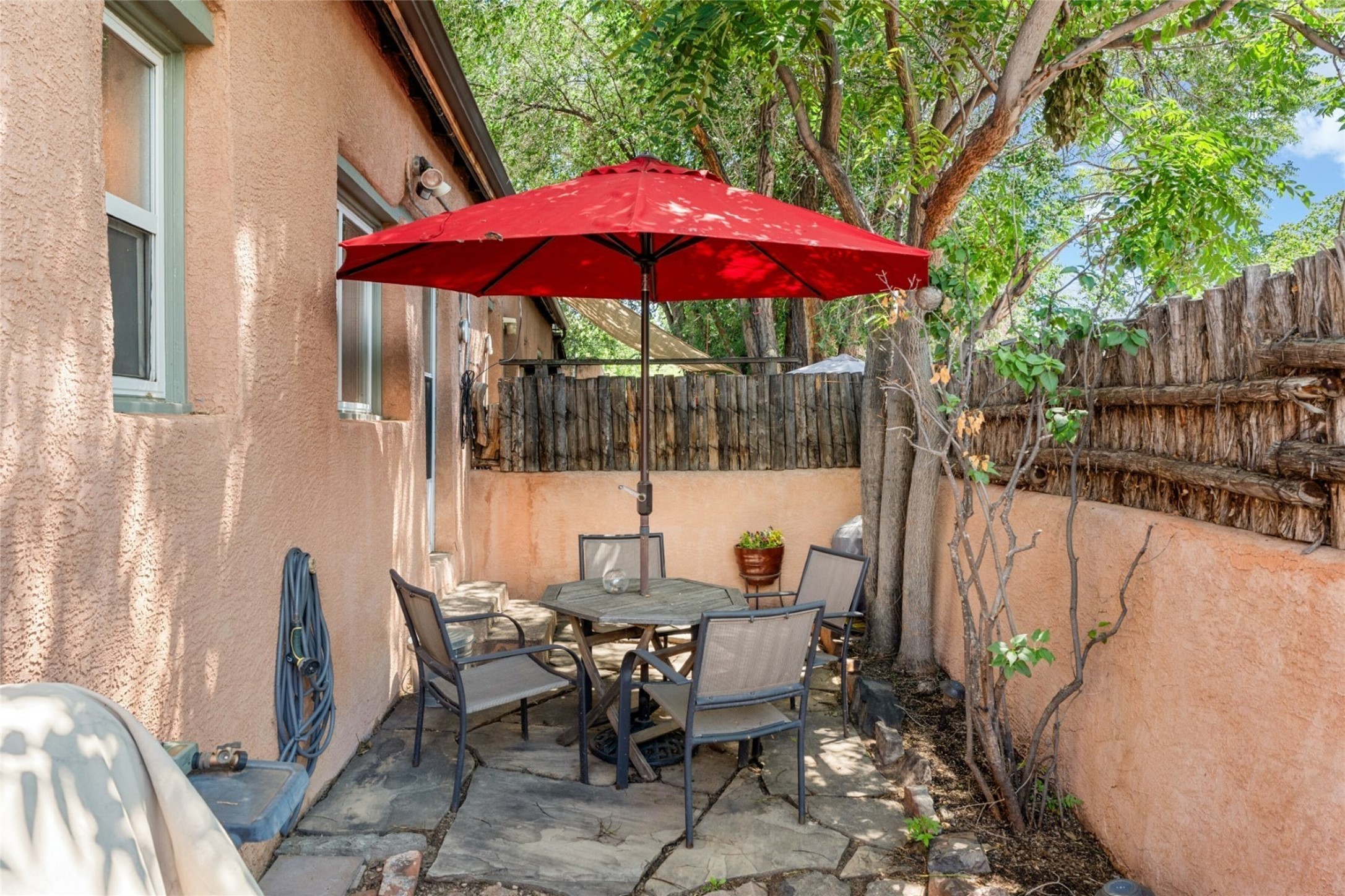 142 W Berger Street 3