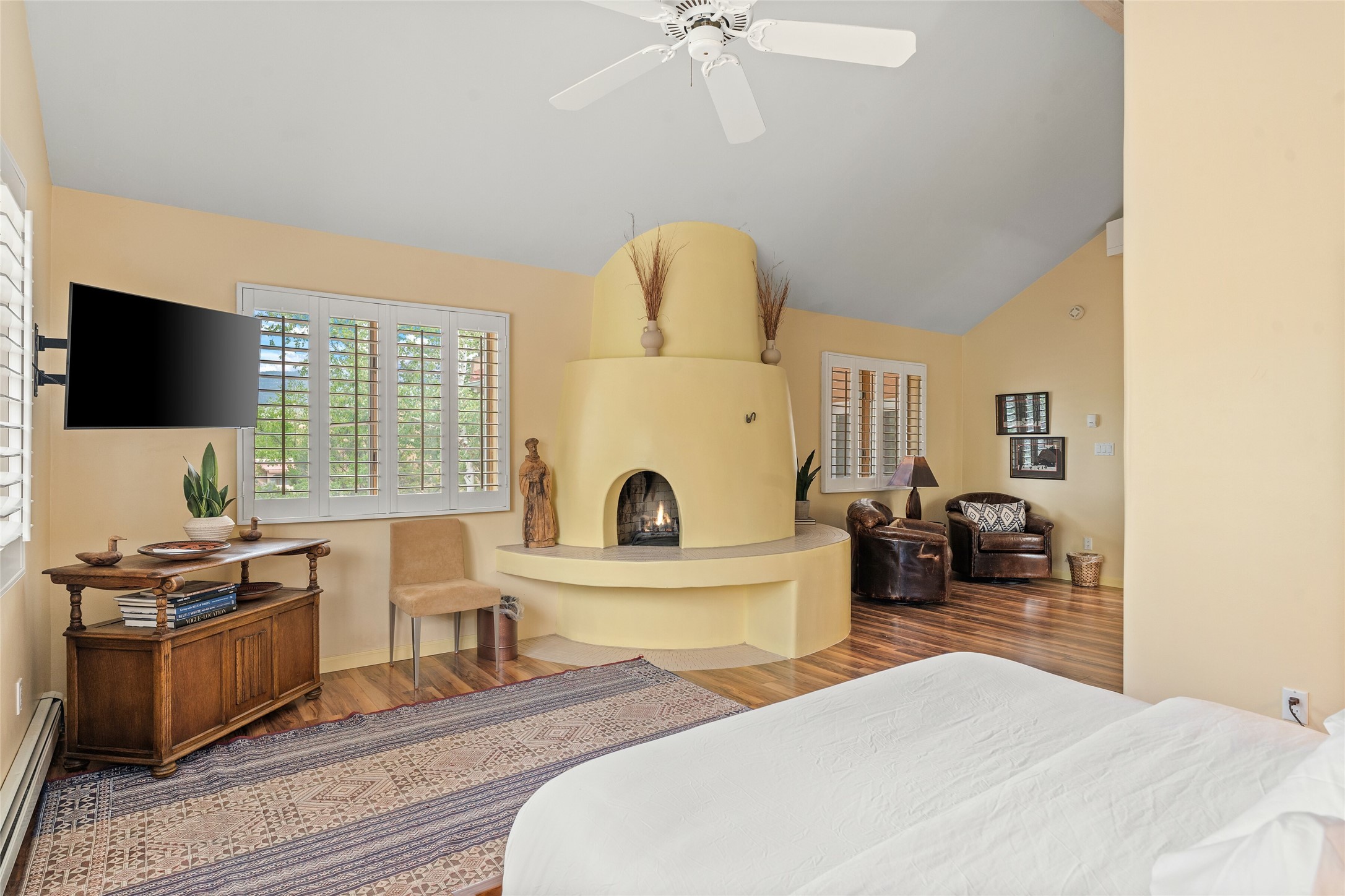 225 Valle Del Sol