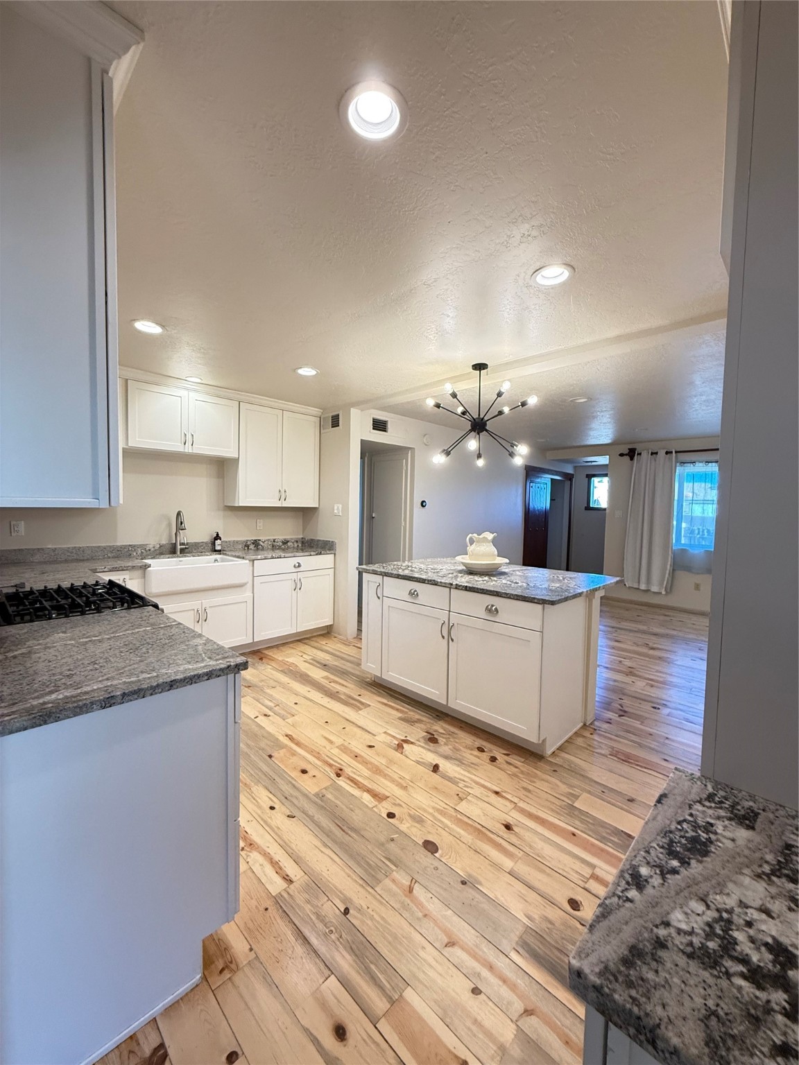1108 CALLE DEL CIELO
