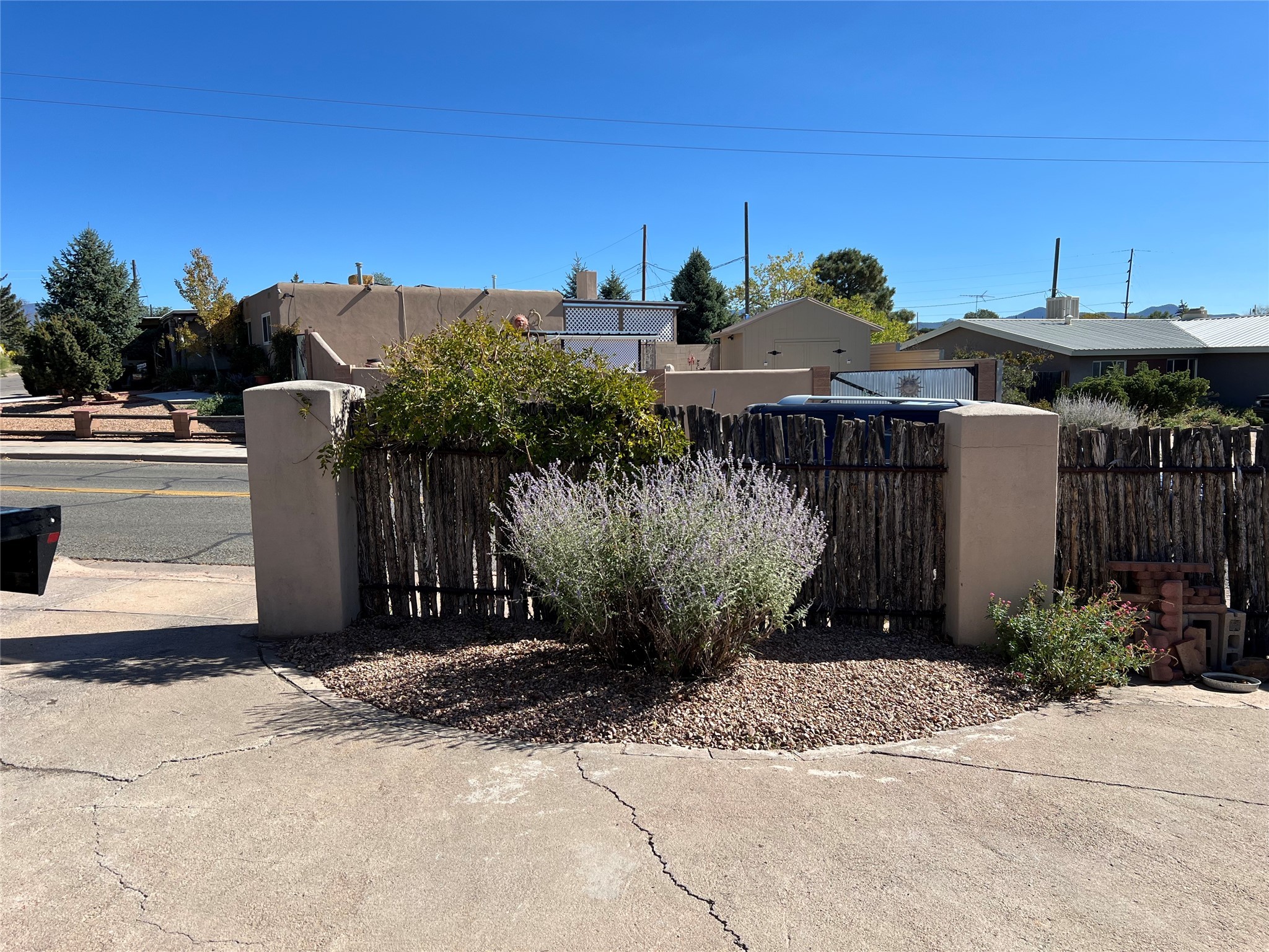 1108 CALLE DEL CIELO