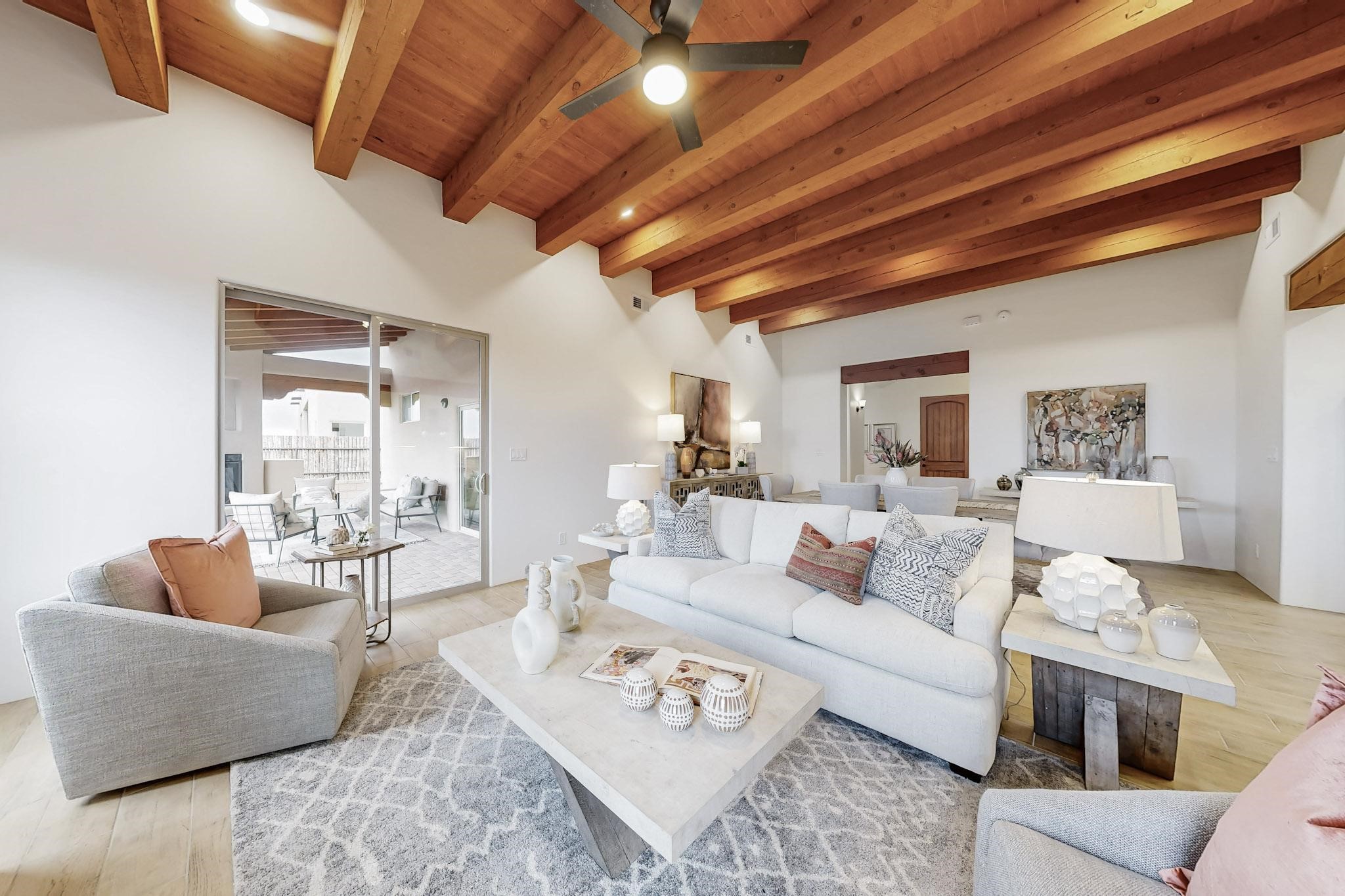 30 La Pradera