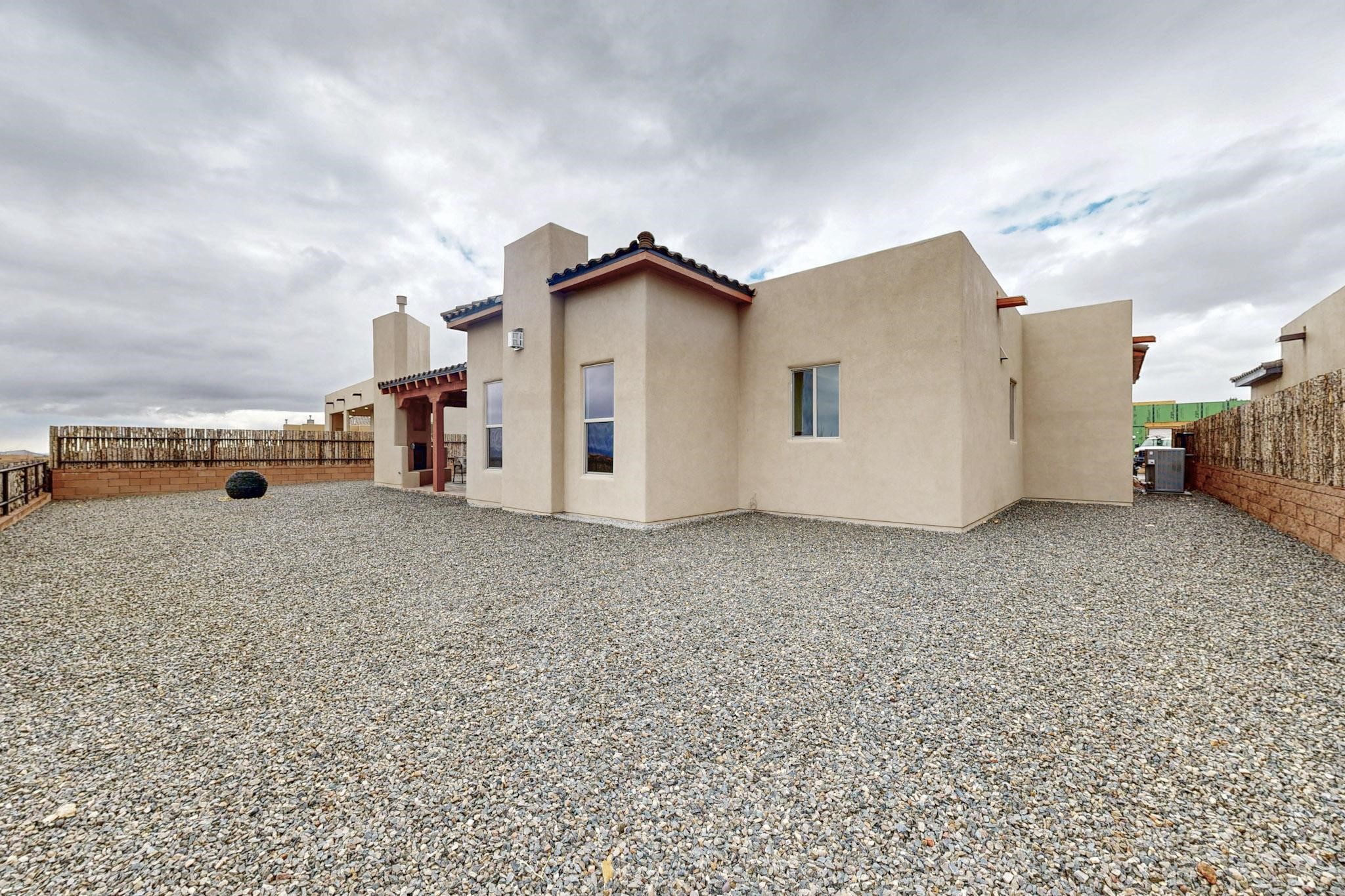 30 La Pradera