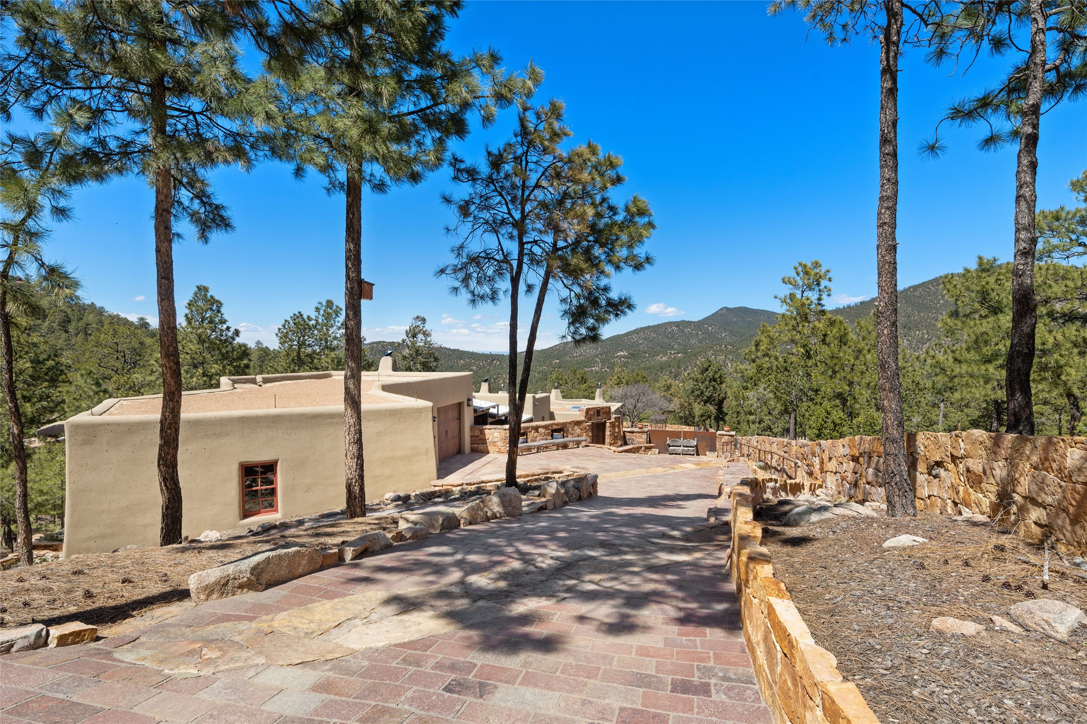 196 Overlook Road