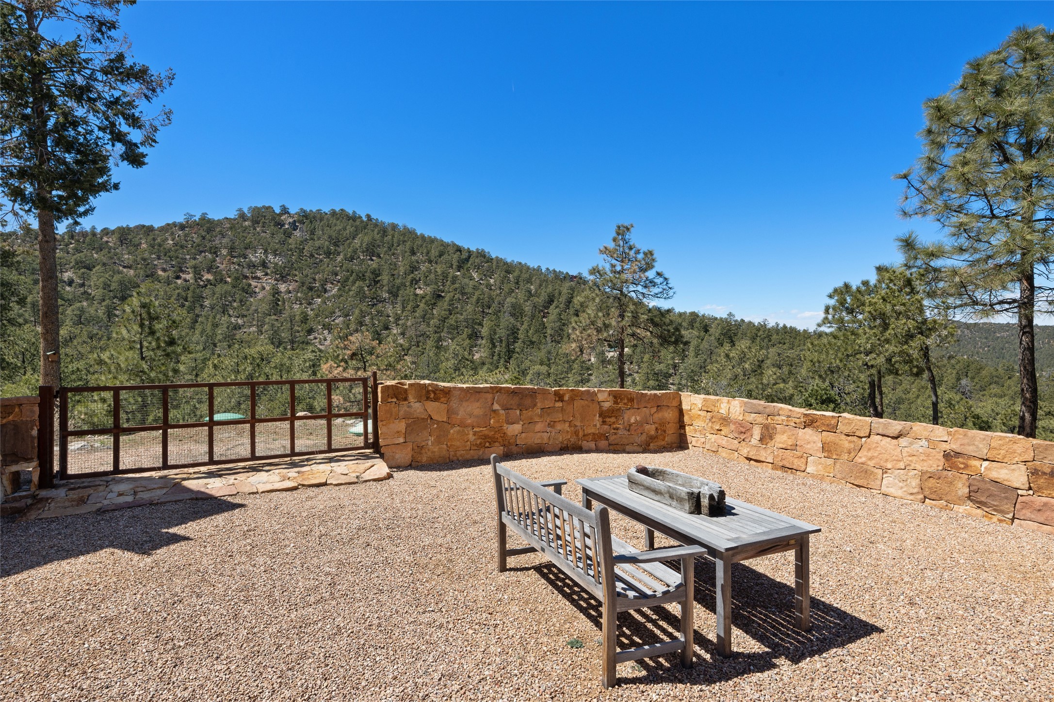 196 Overlook Road