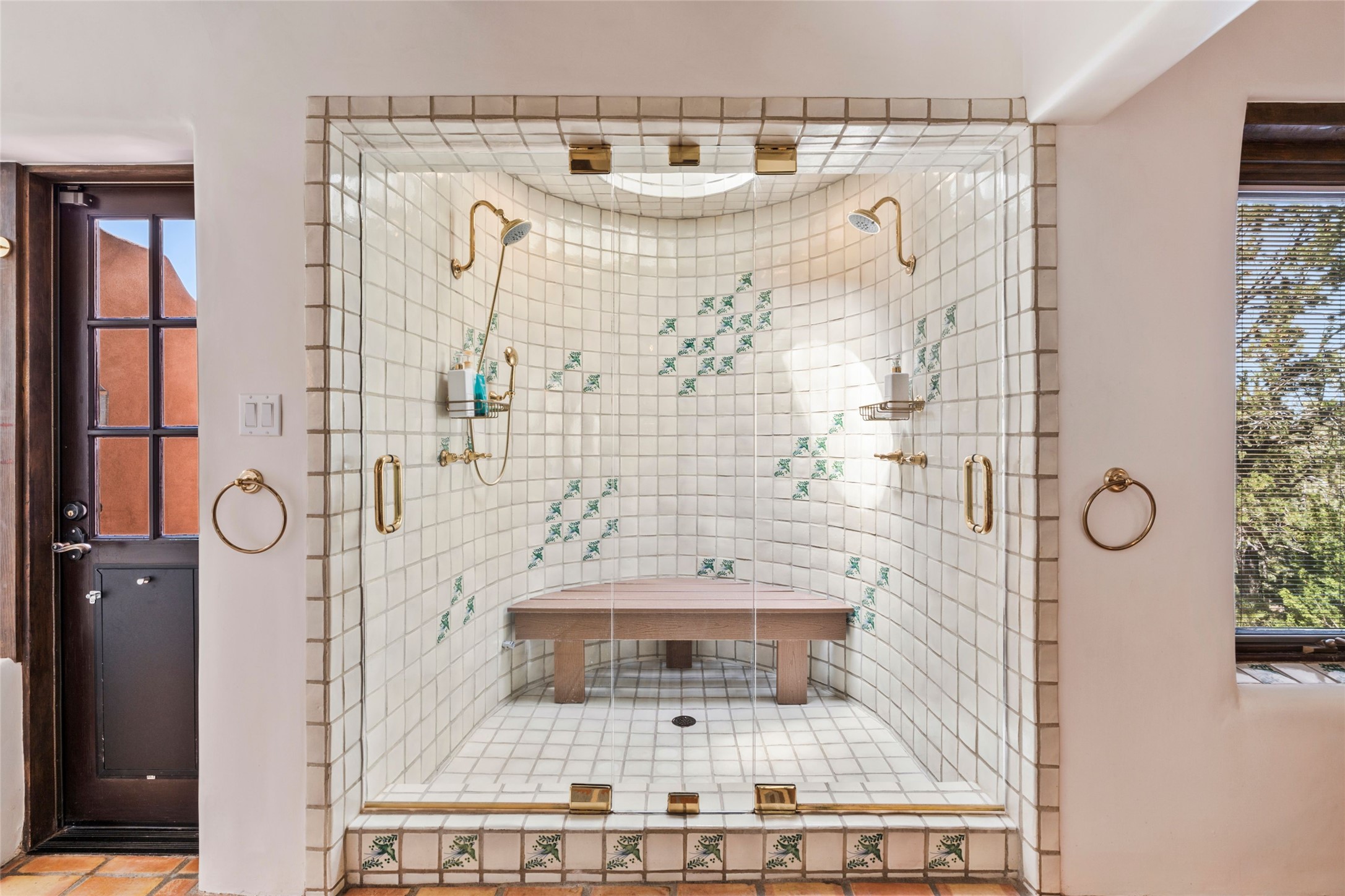 620 Camino Rancheros