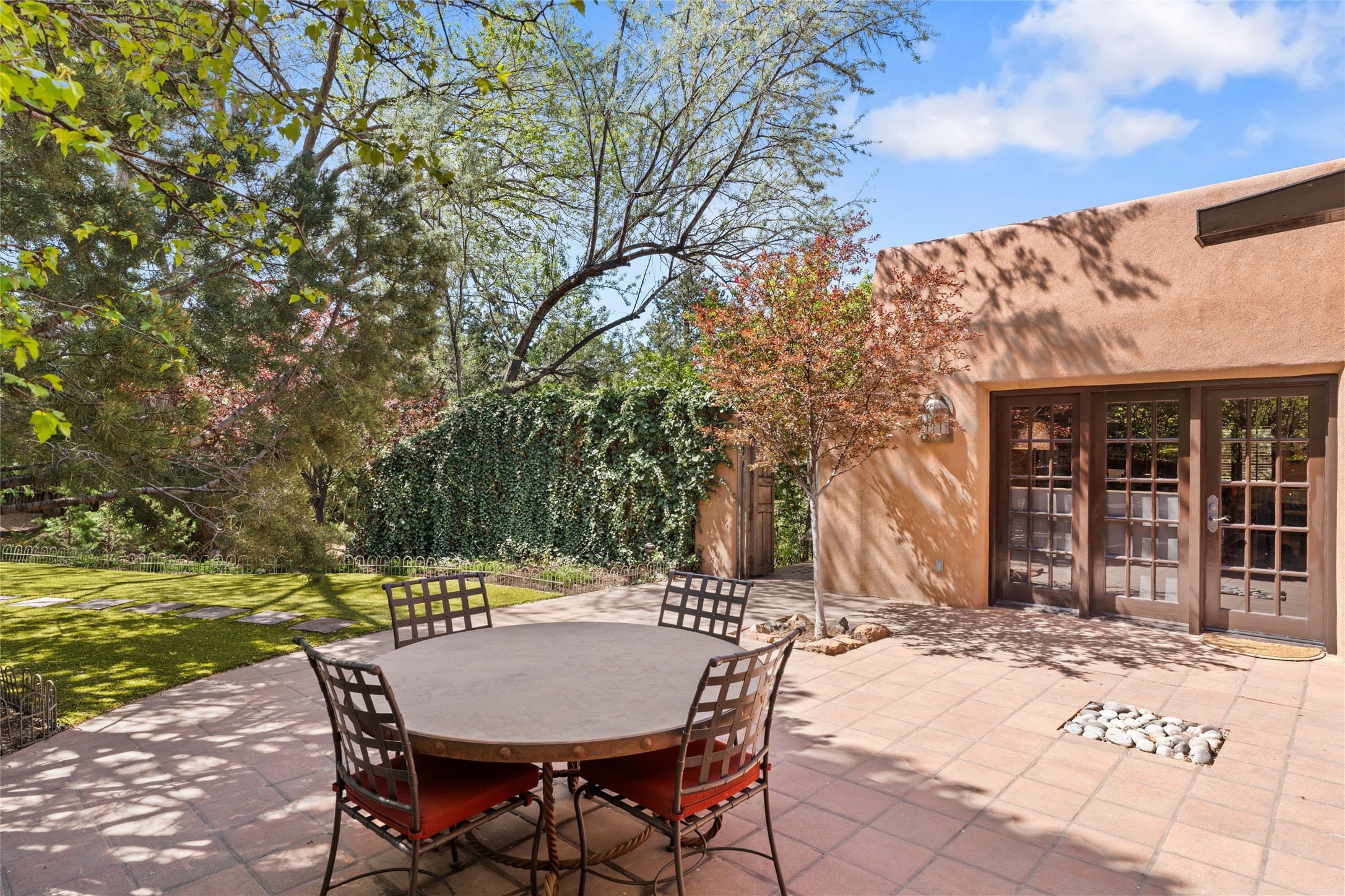 620 Camino Rancheros