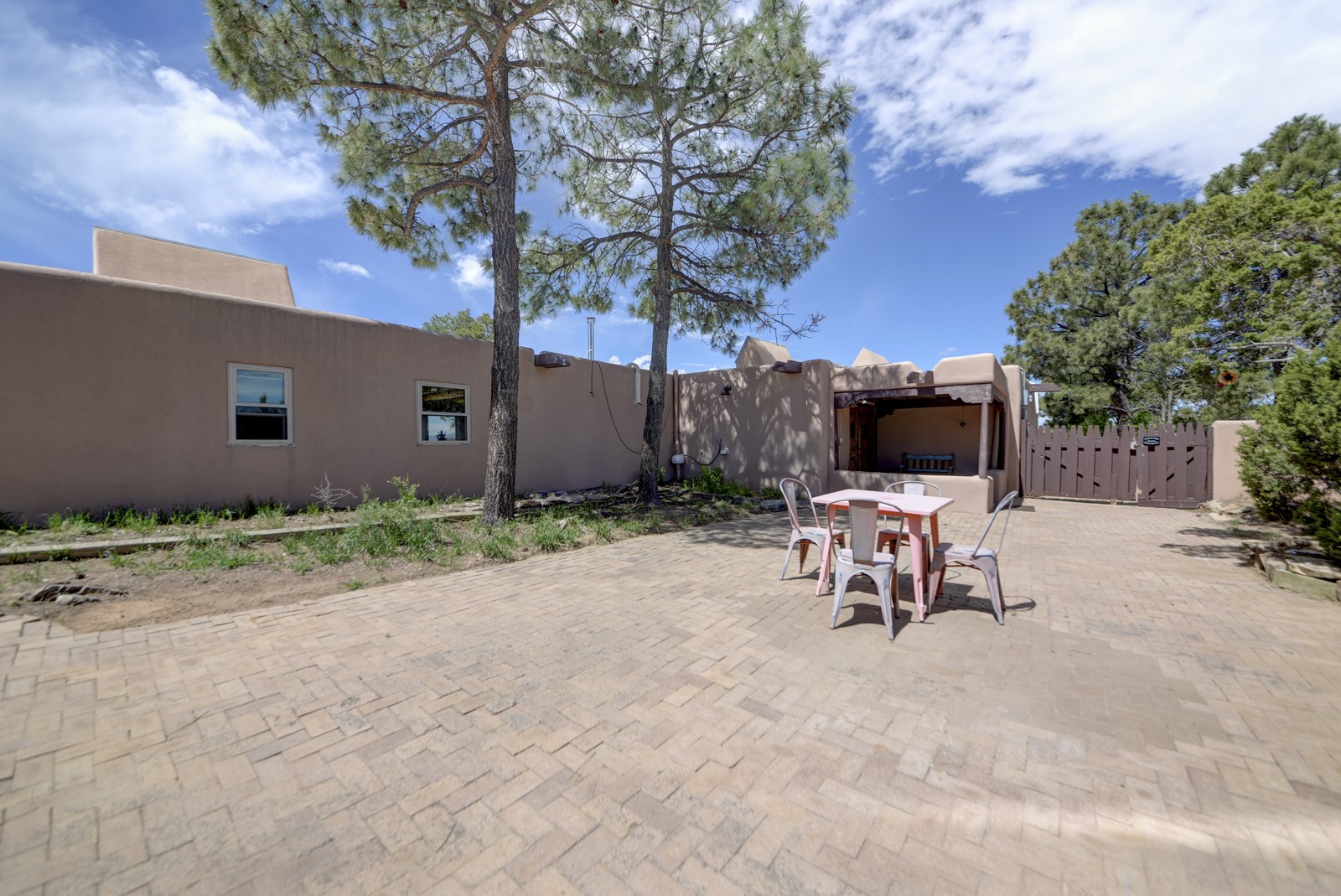 1 Vista Grande Drive