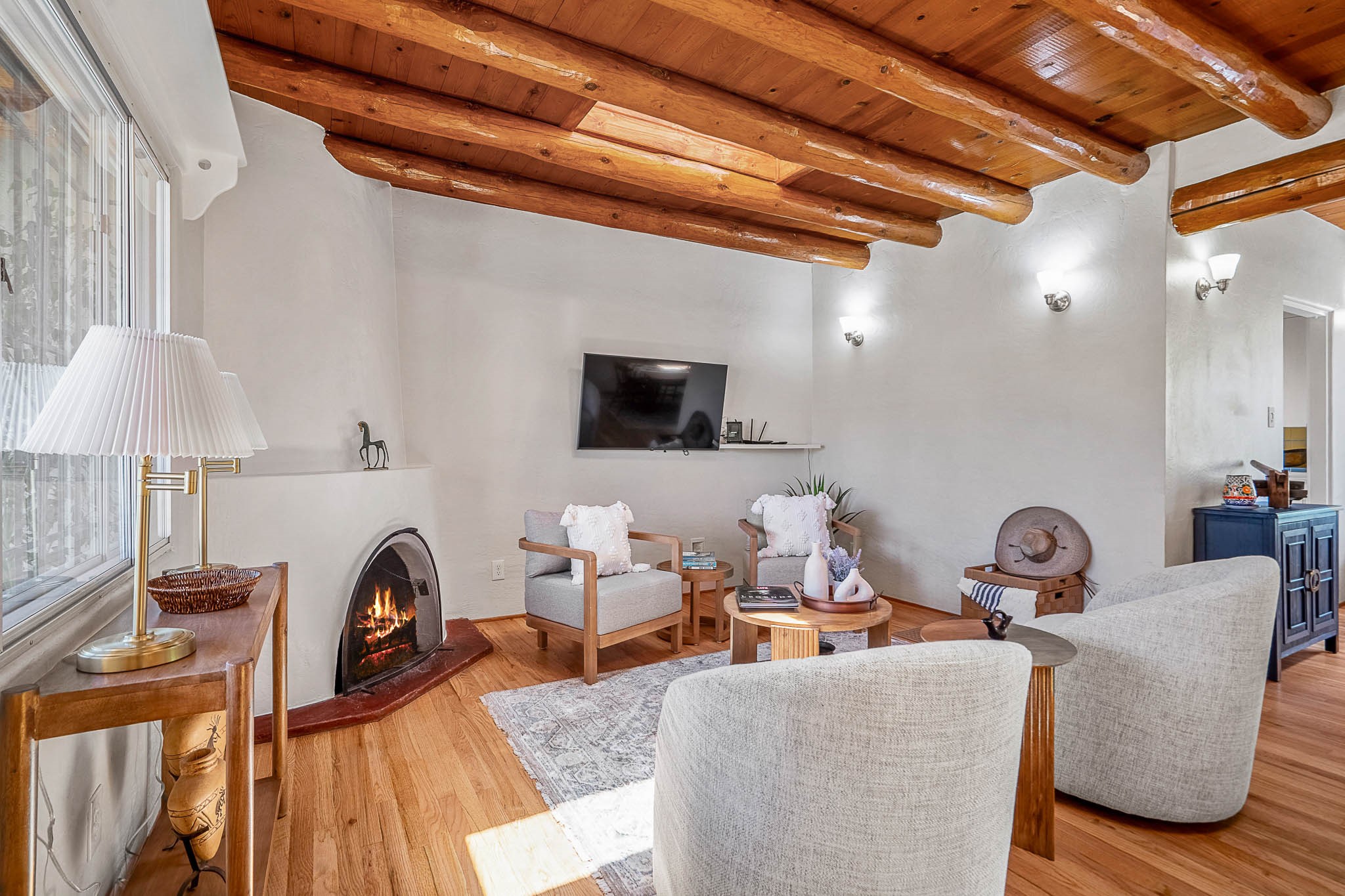 1413 Santa Cruz Drive