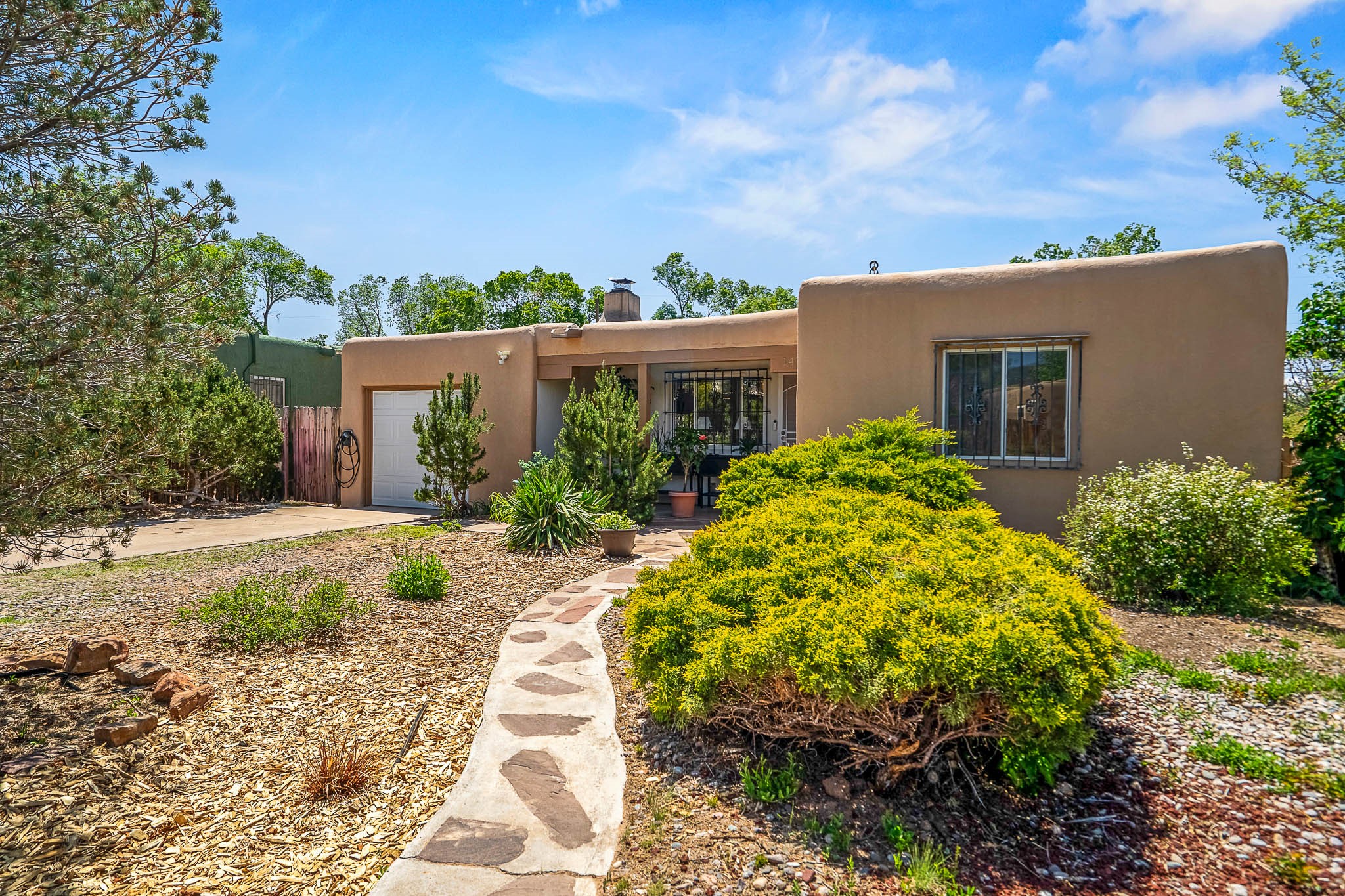 1413 Santa Cruz Drive