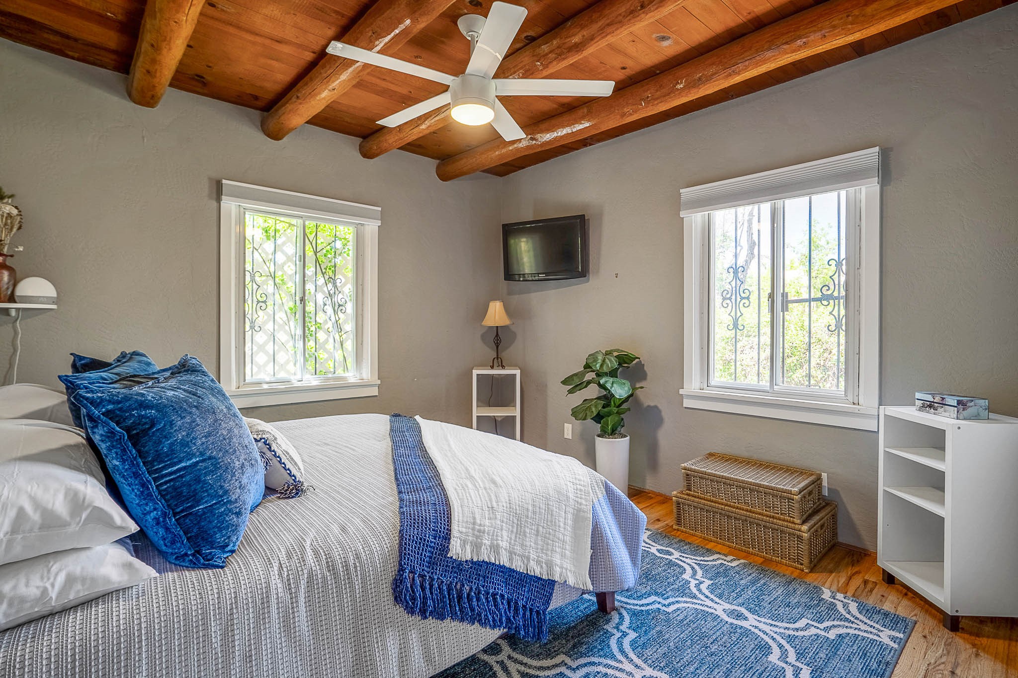 1413 Santa Cruz Drive