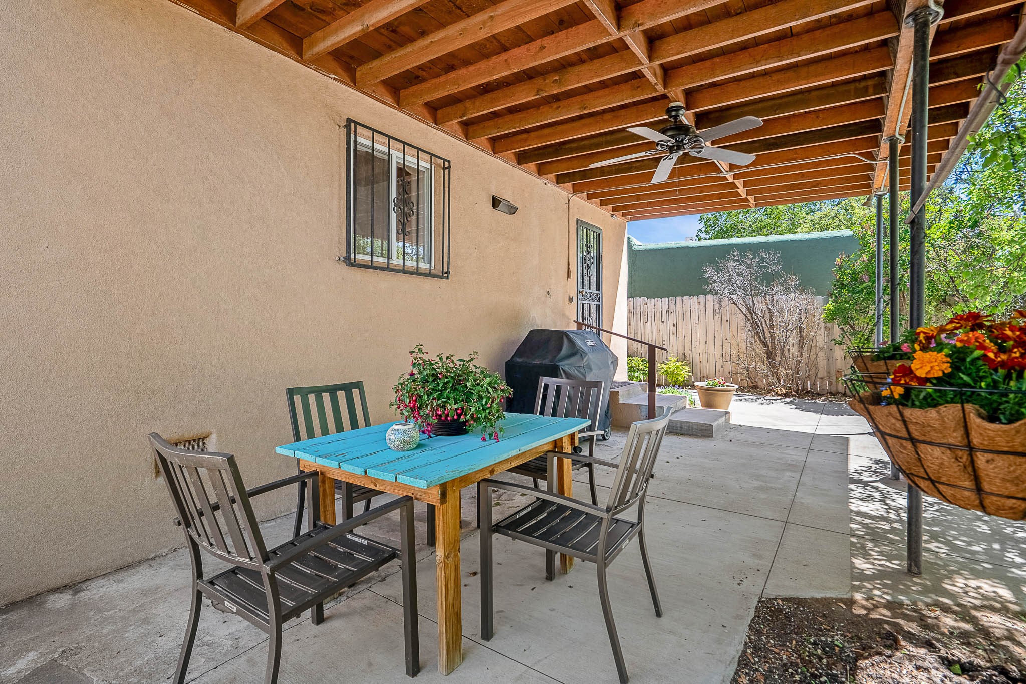 1413 Santa Cruz Drive