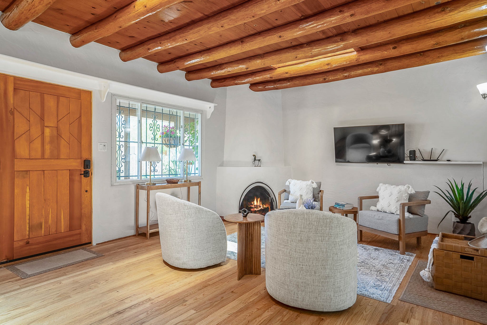1413 Santa Cruz Drive