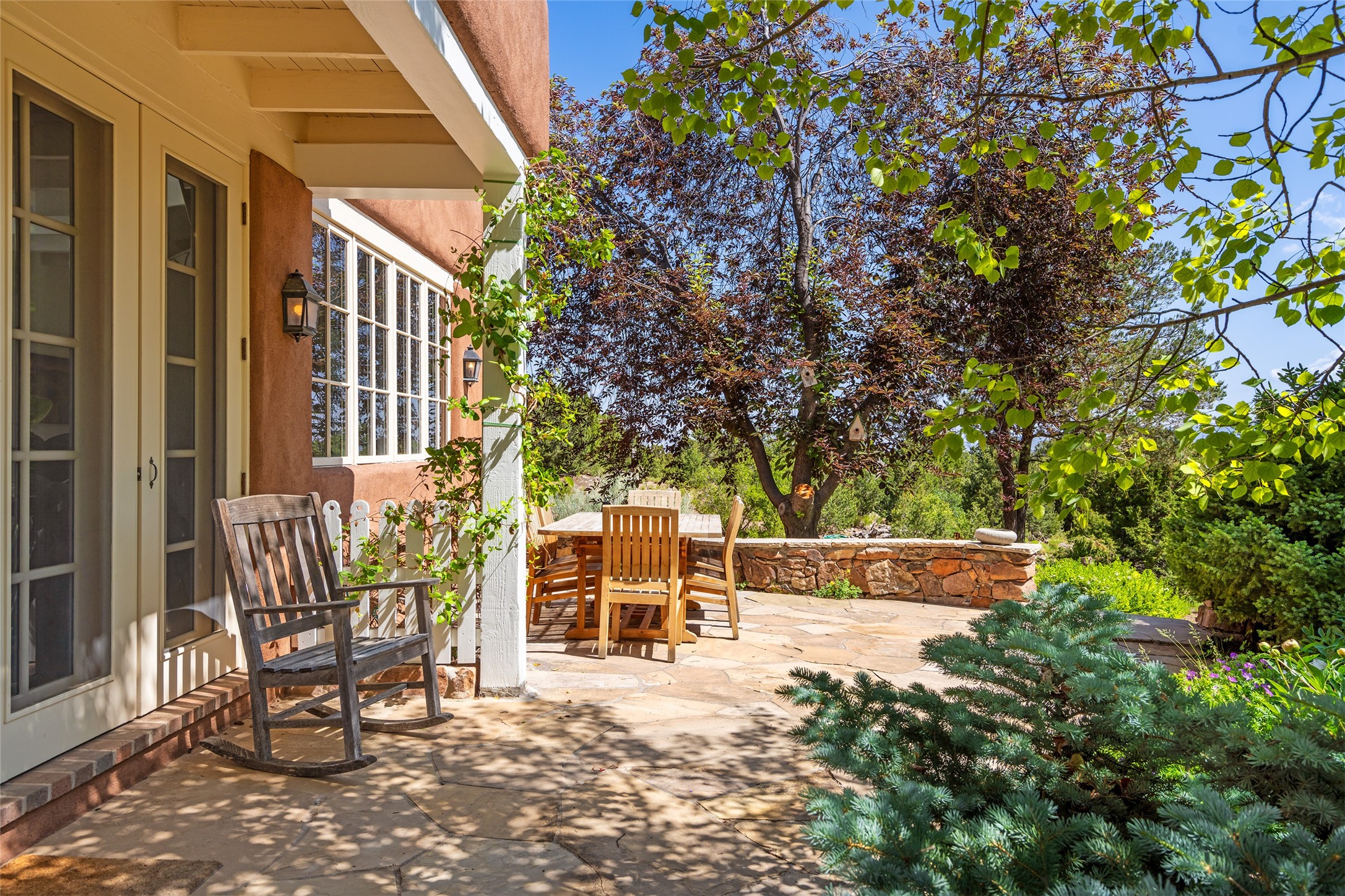 10 San Rafael Drive