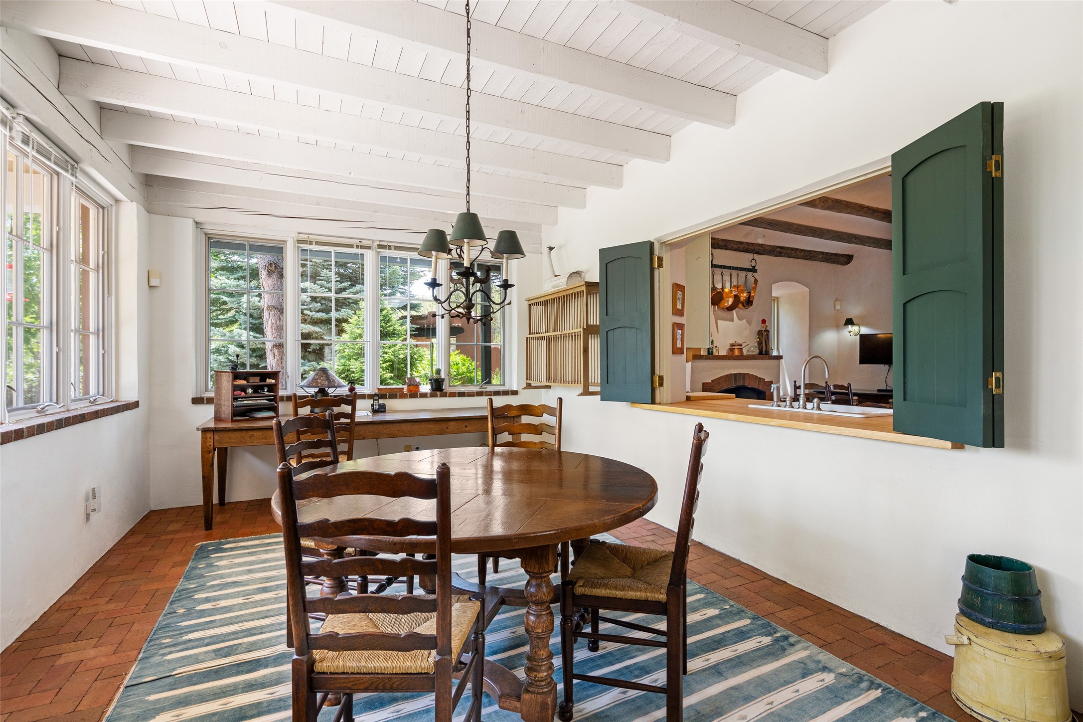 10 San Rafael Drive