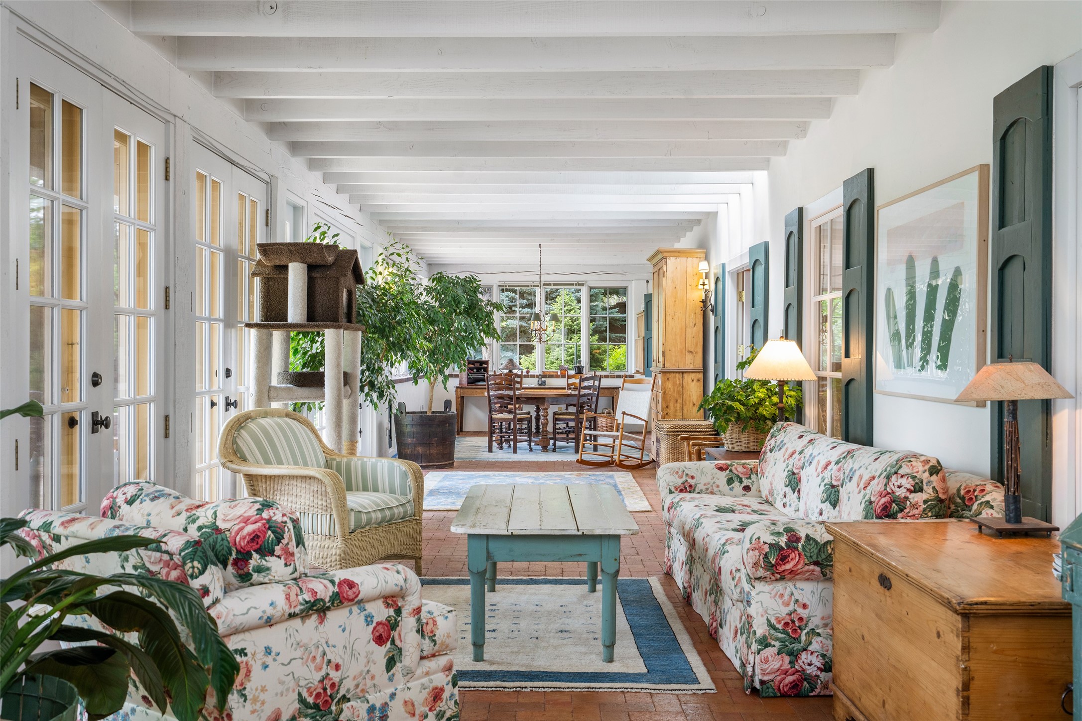 10 San Rafael Drive