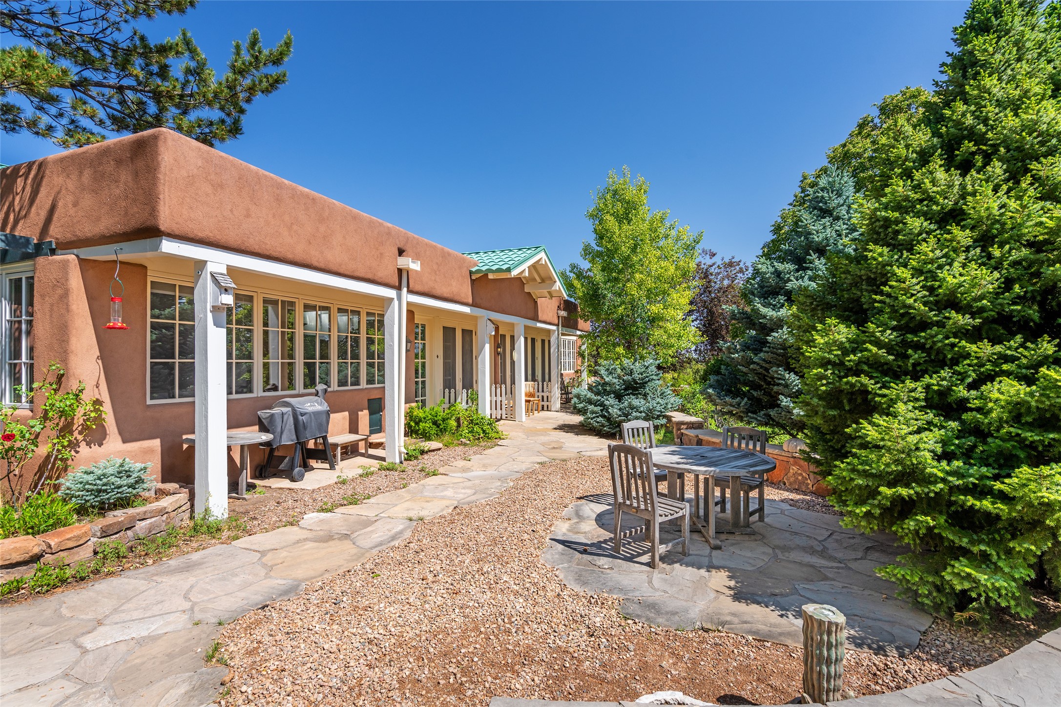 10 San Rafael Drive