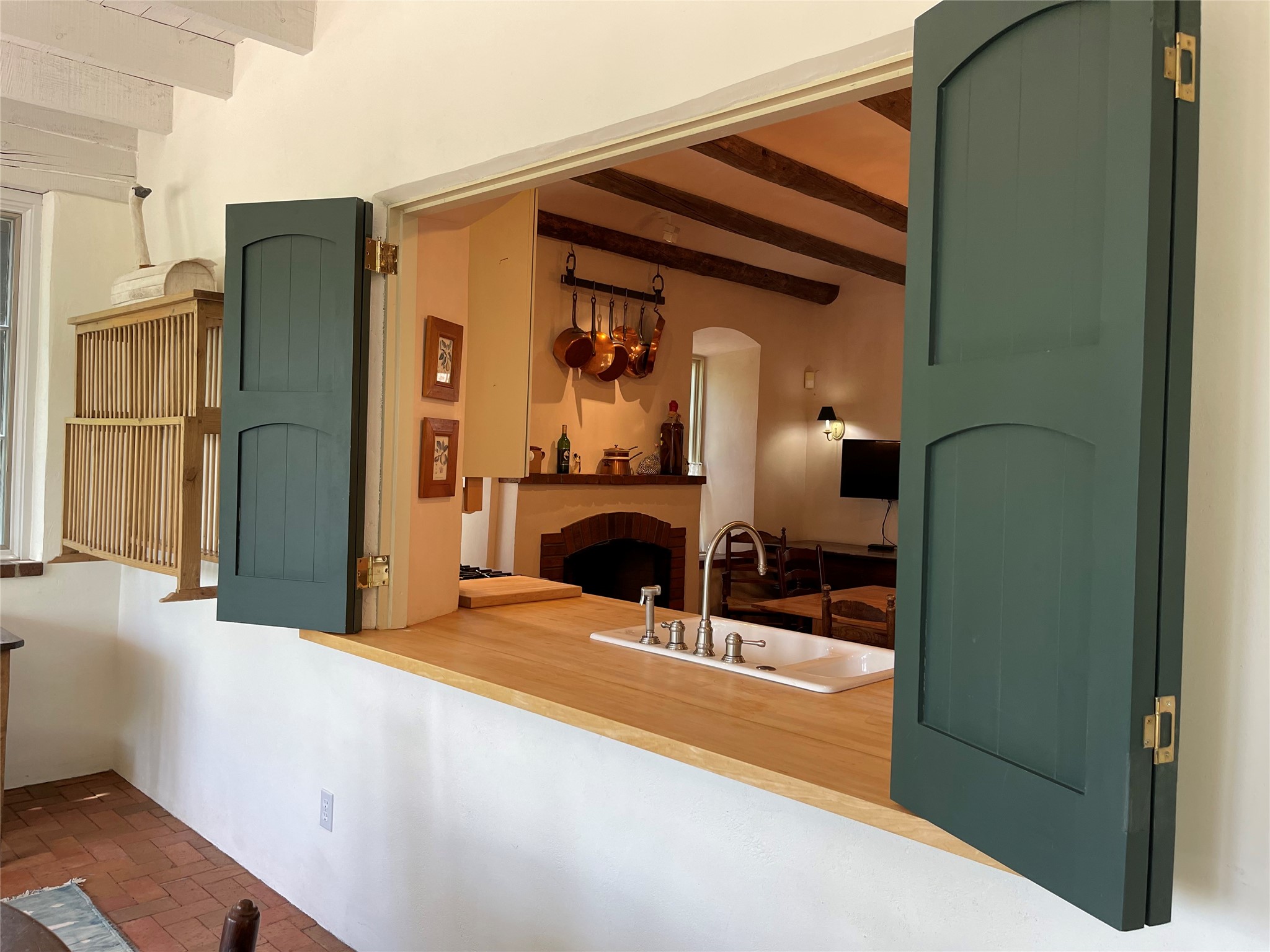 10 San Rafael Drive