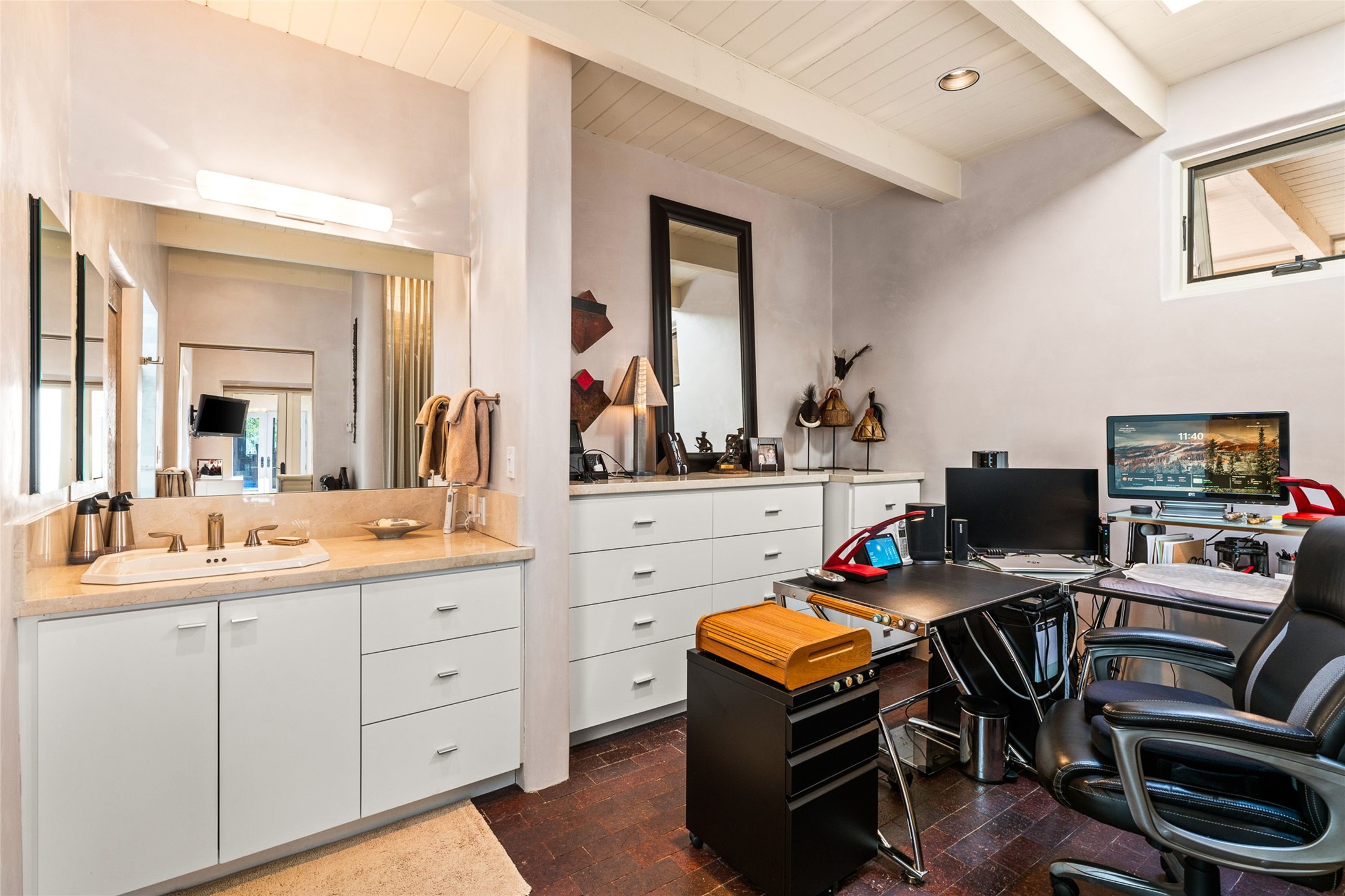 1114 Camino San Acacio
