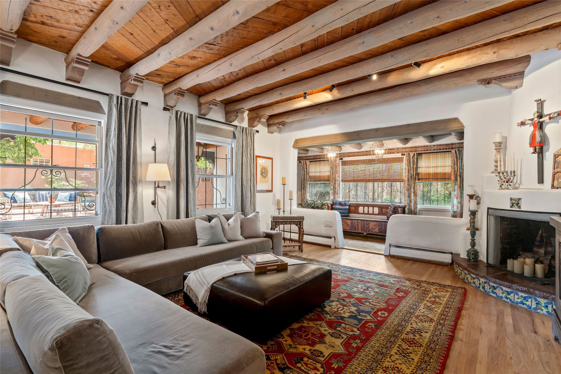 815 Camino Del Poniente