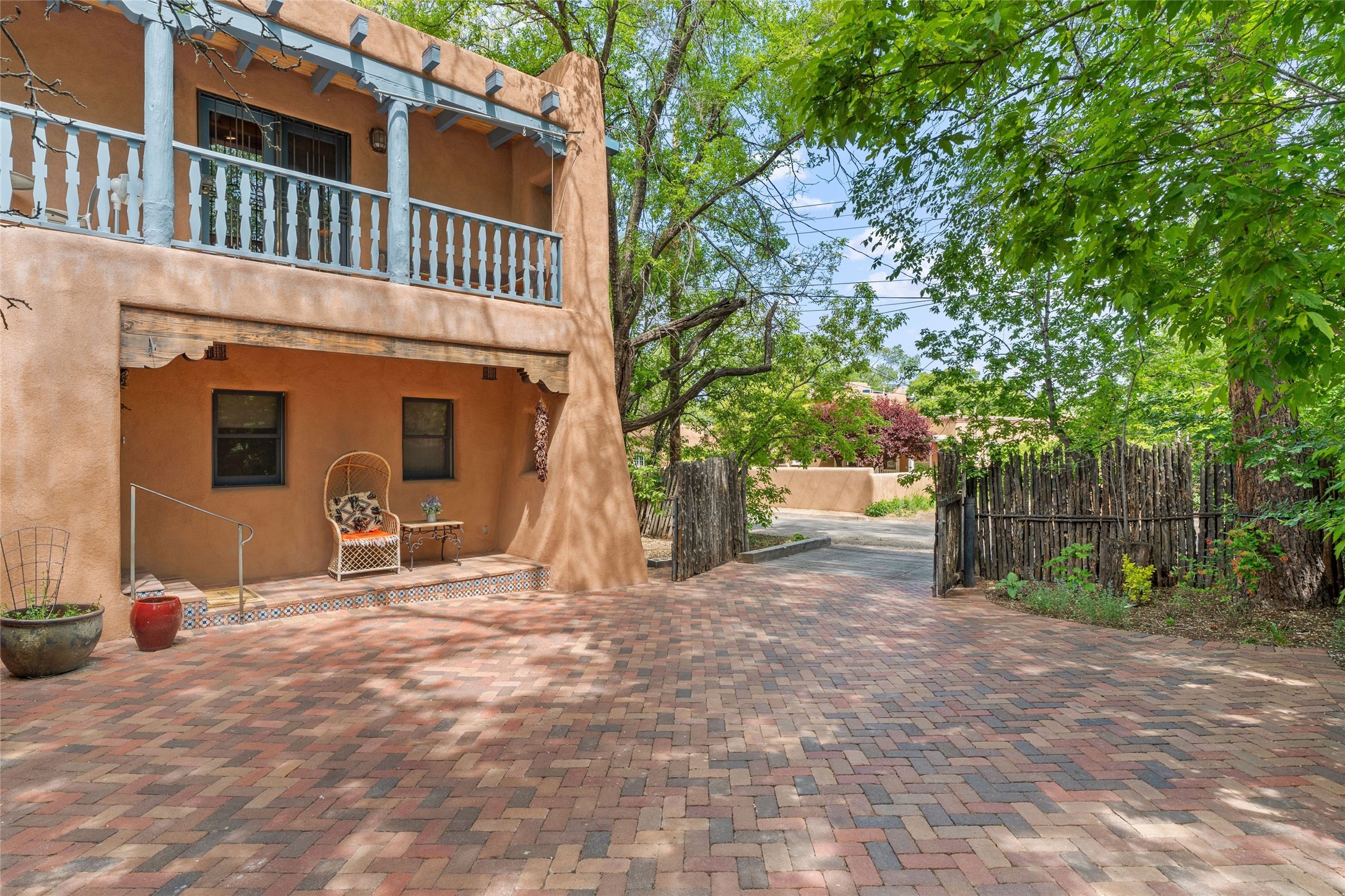 815 Camino Del Poniente