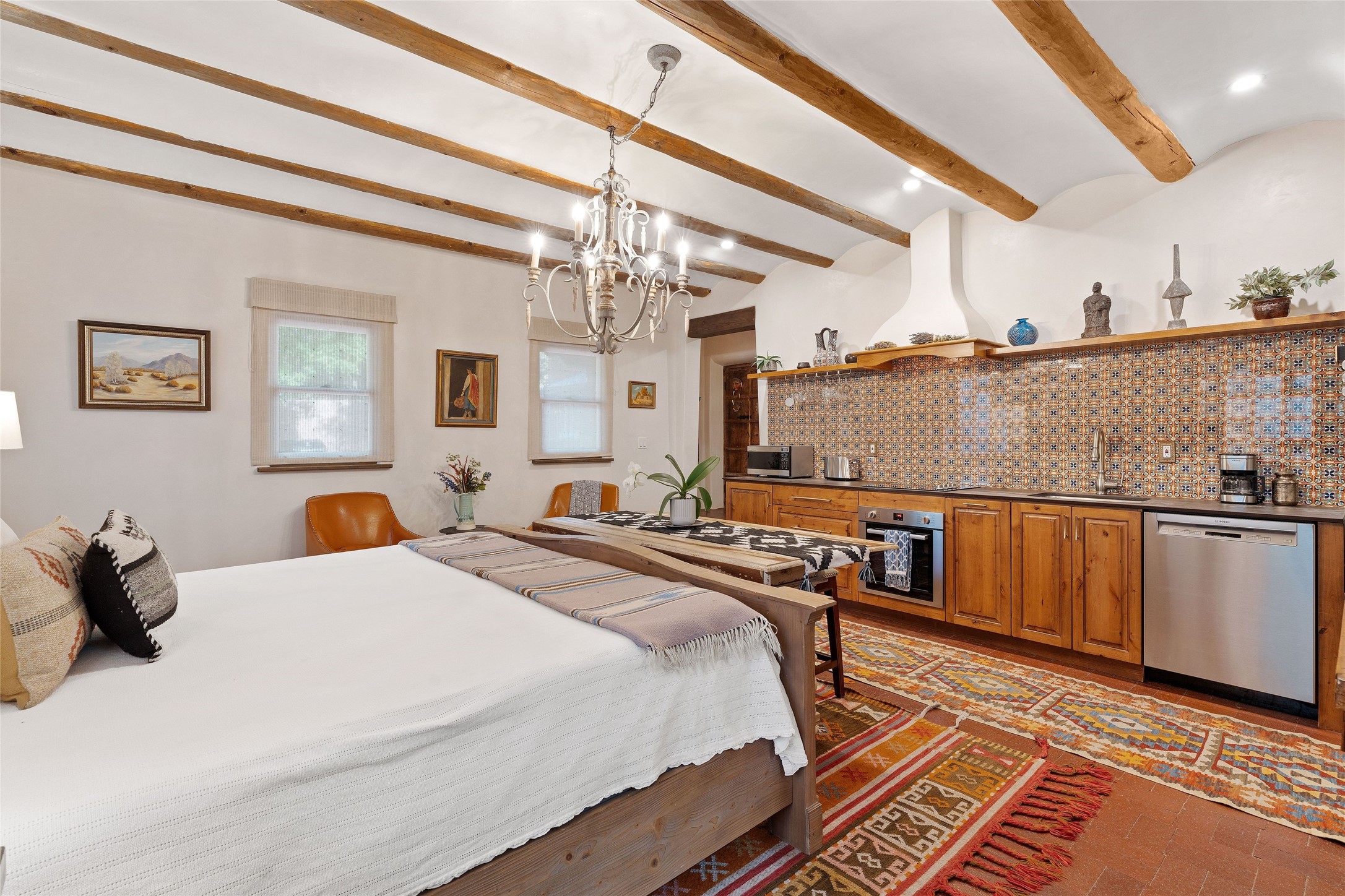 815 Camino Del Poniente