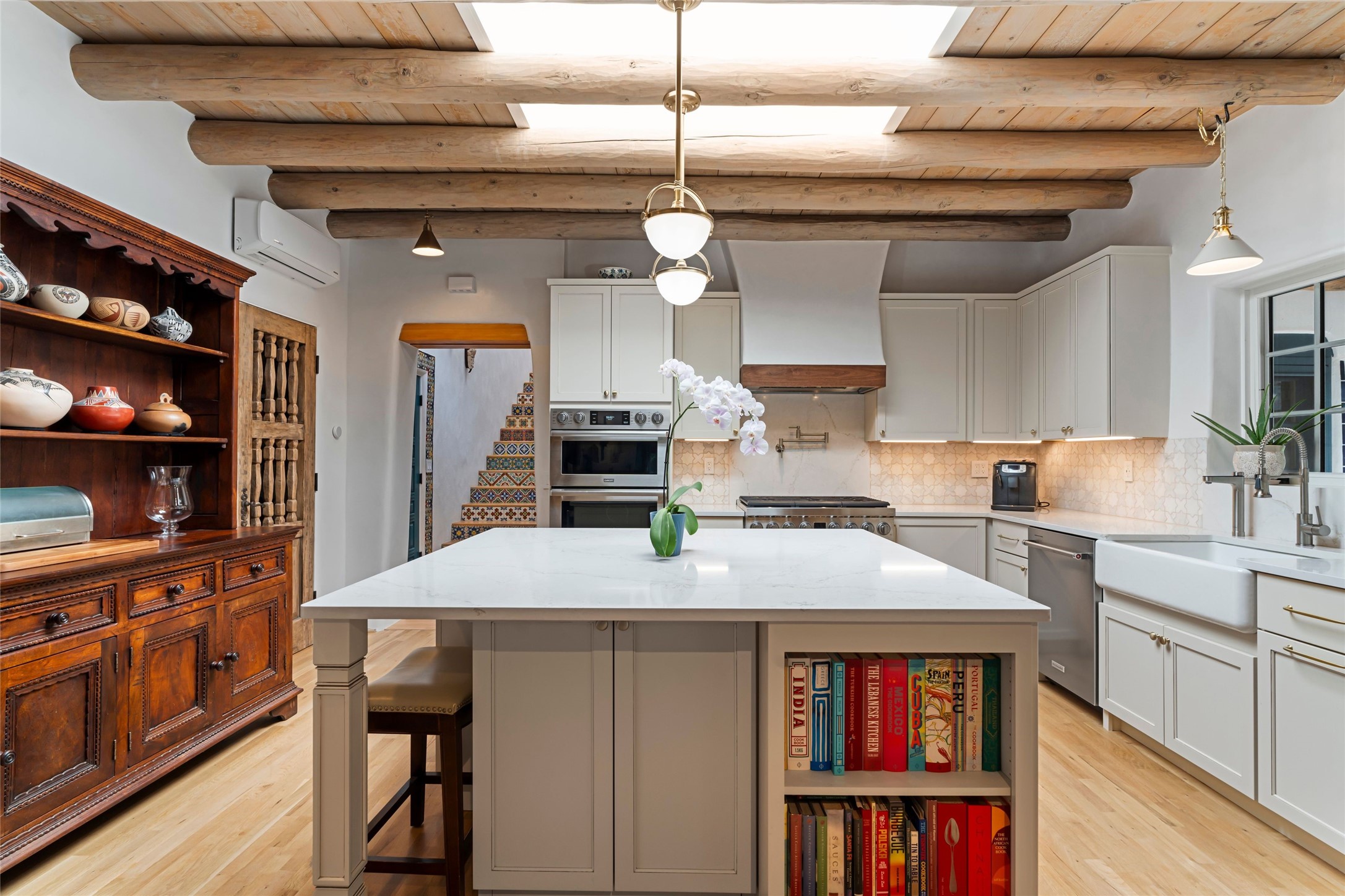 815 Camino Del Poniente